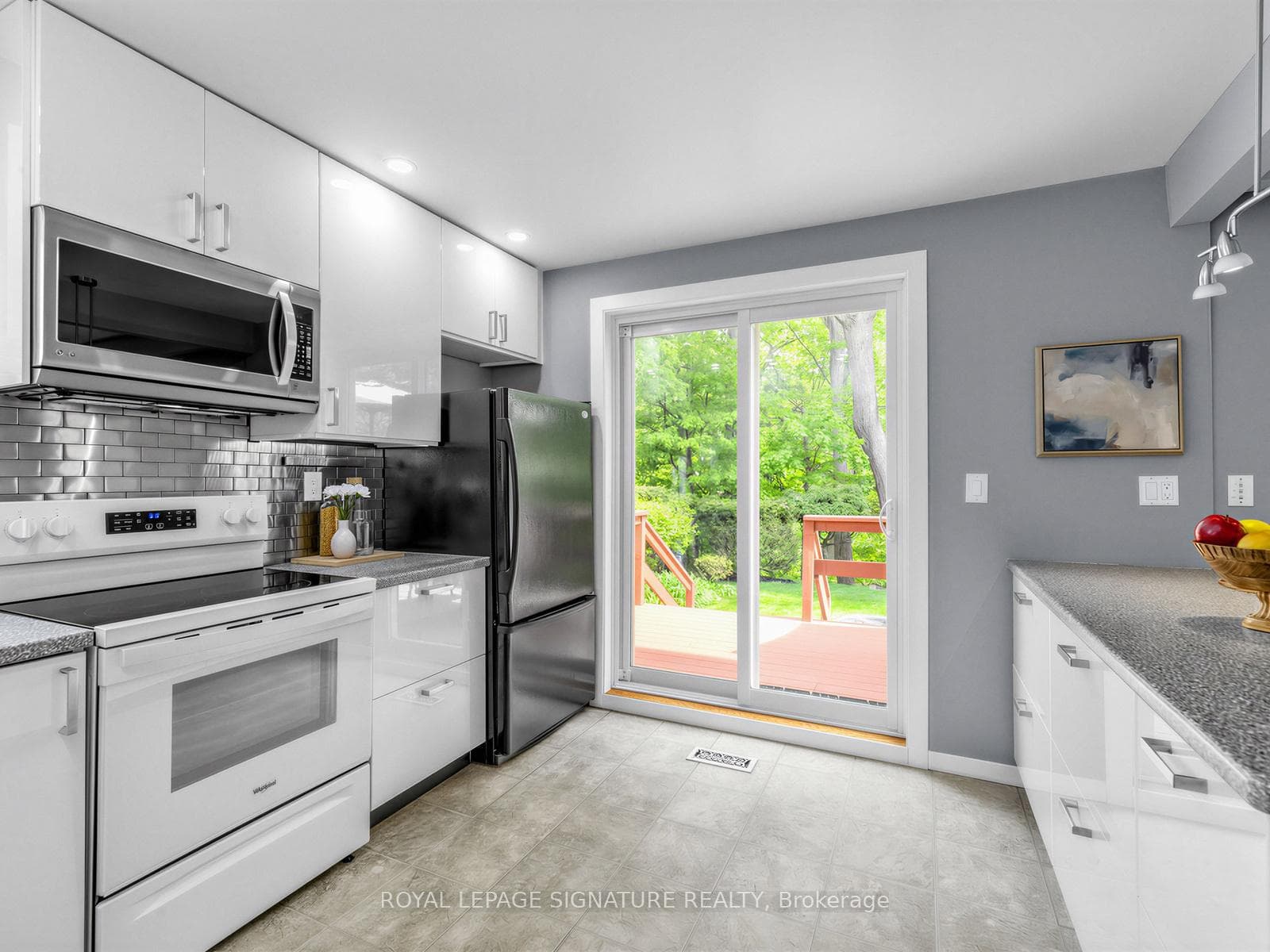 46 Plateau Crescent - Semi-Detached photo 18 of 50 in Don Mills / Parkwoods / Victoria Village, Ontario