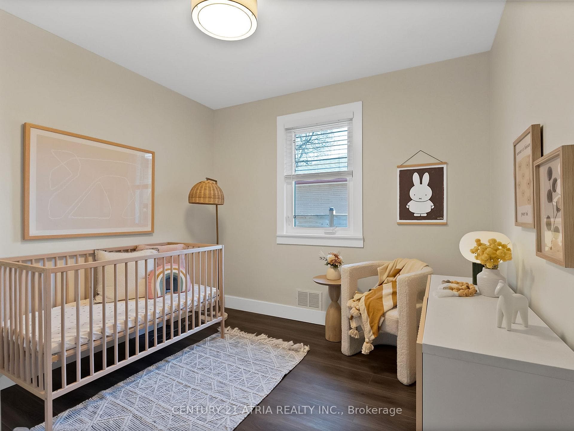 10 Dunrobin Drive - Detached photo 12 of 40 in Etobicoke (Islington / Rexdale), Ontario
