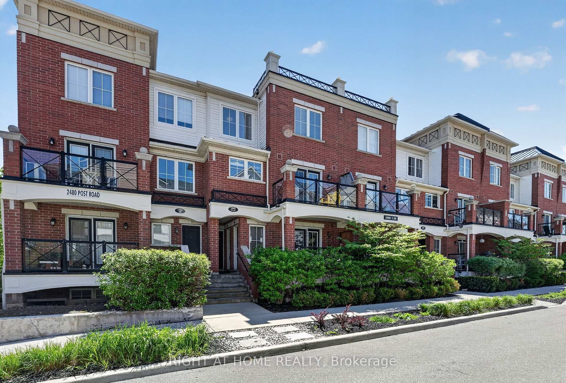 2480 Post Road Unit 26 - Condo photo 1 of 38 in Oakville, Ontario