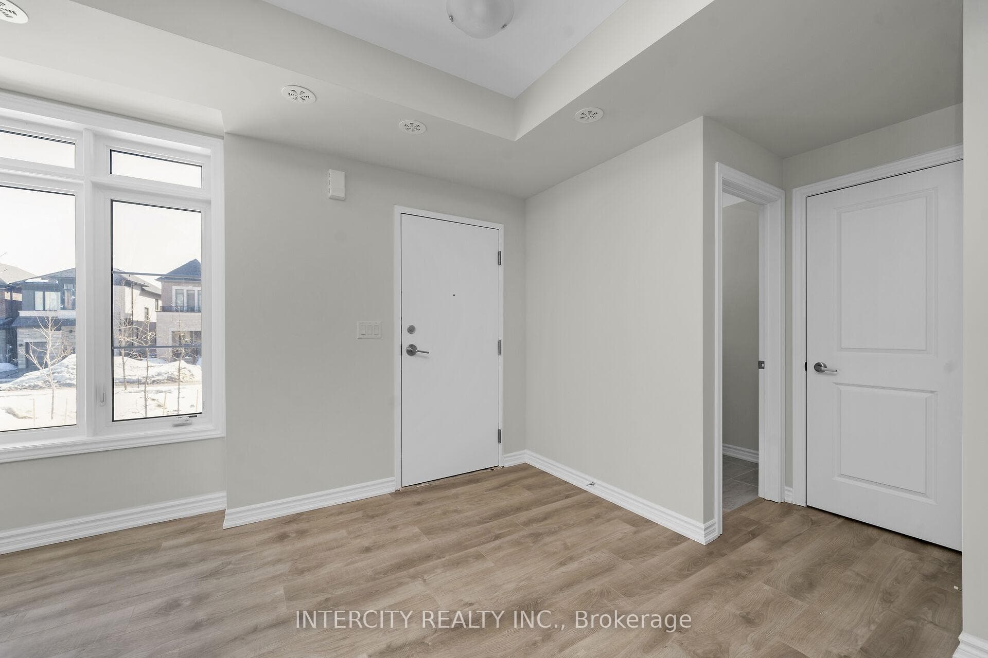 1 Vibrant Way Unit 43F - Condo photo 4 of 17 in Caledon, Ontario