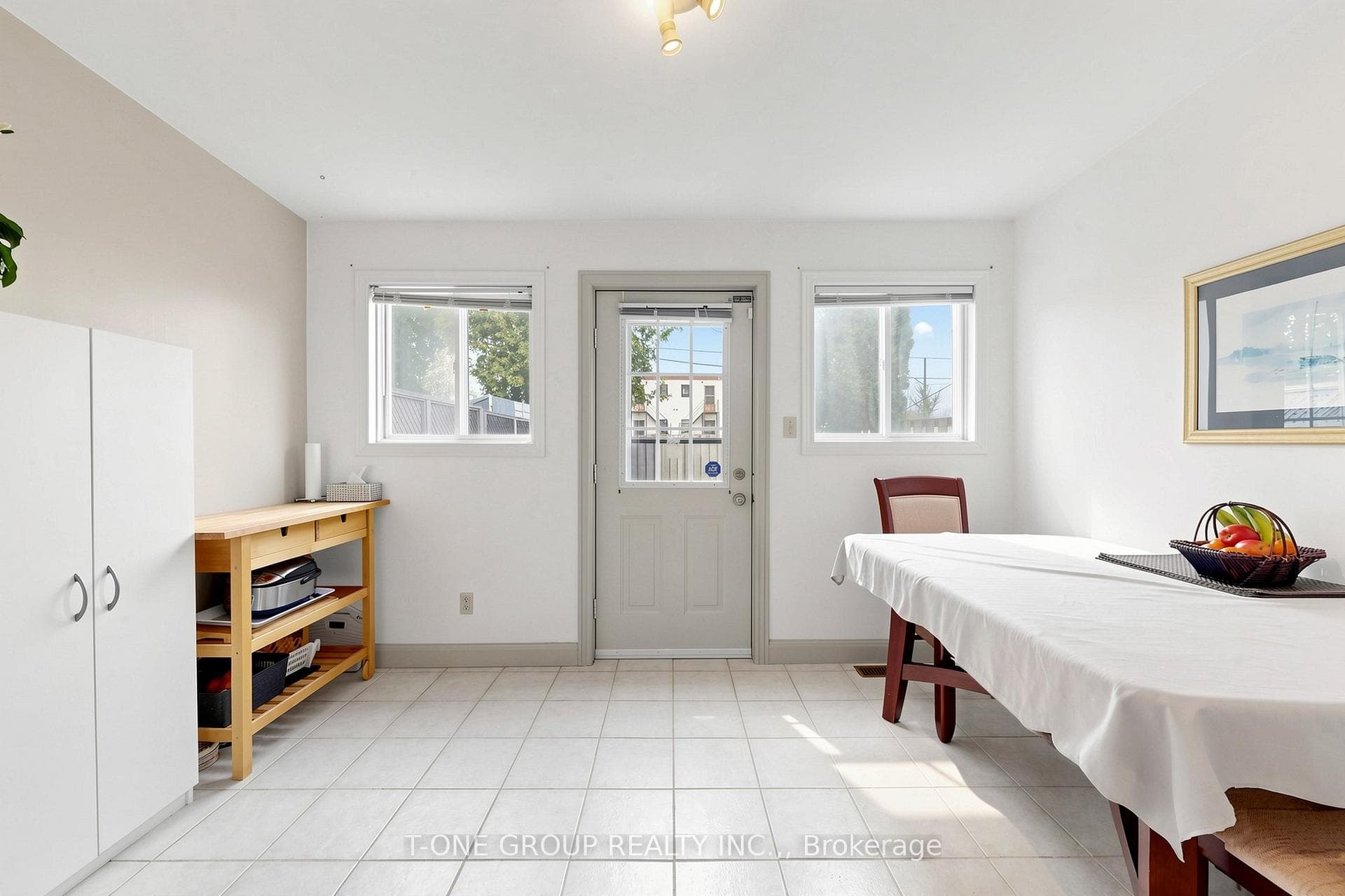 41 Madelaine Avenue - Semi-Detached photo 14 of 44 in Birch Cliff / Cliffside, Ontario
