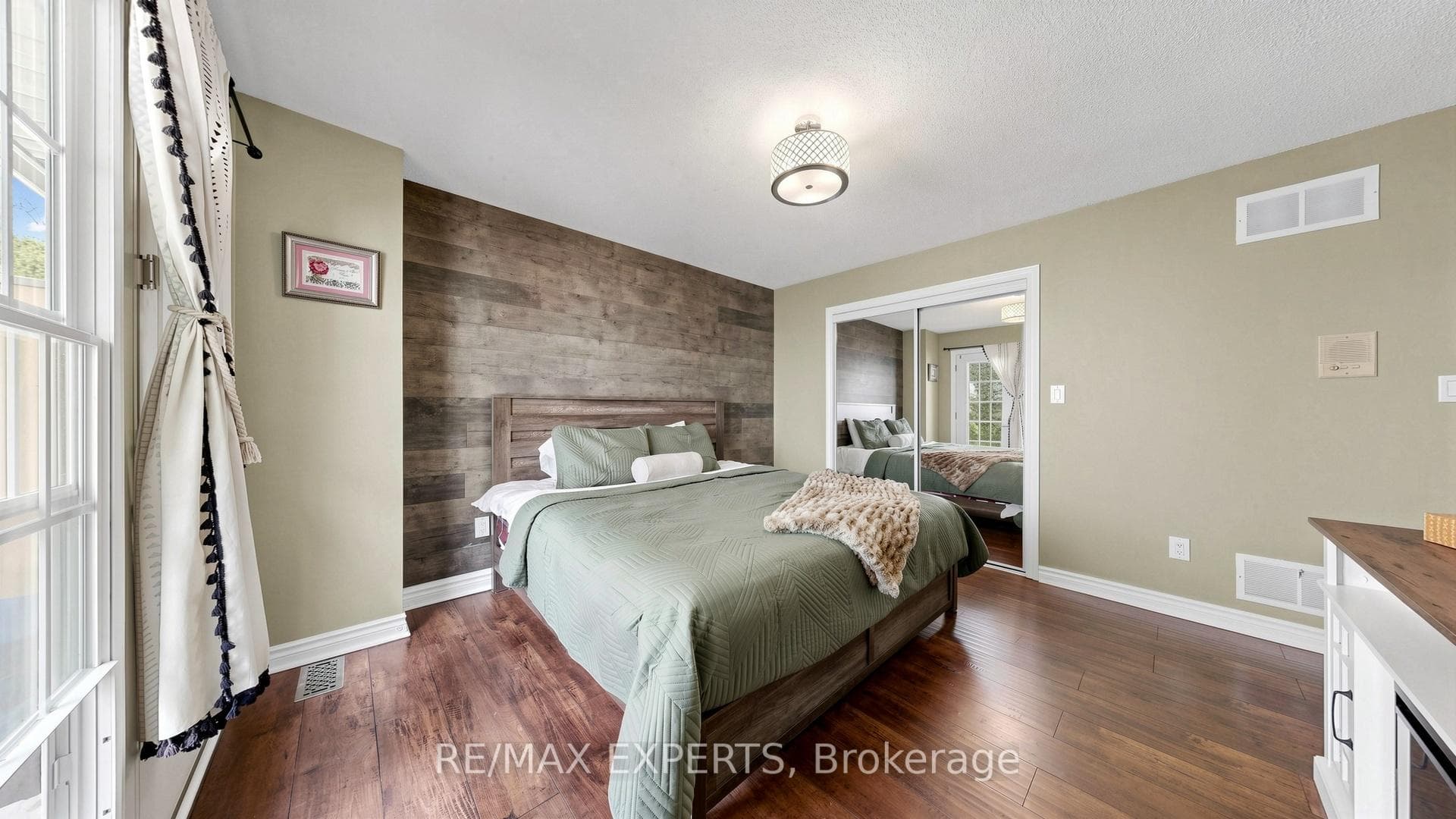 7 Warbrick Lane - Condo photo 17 of 45 in Caledon, Ontario