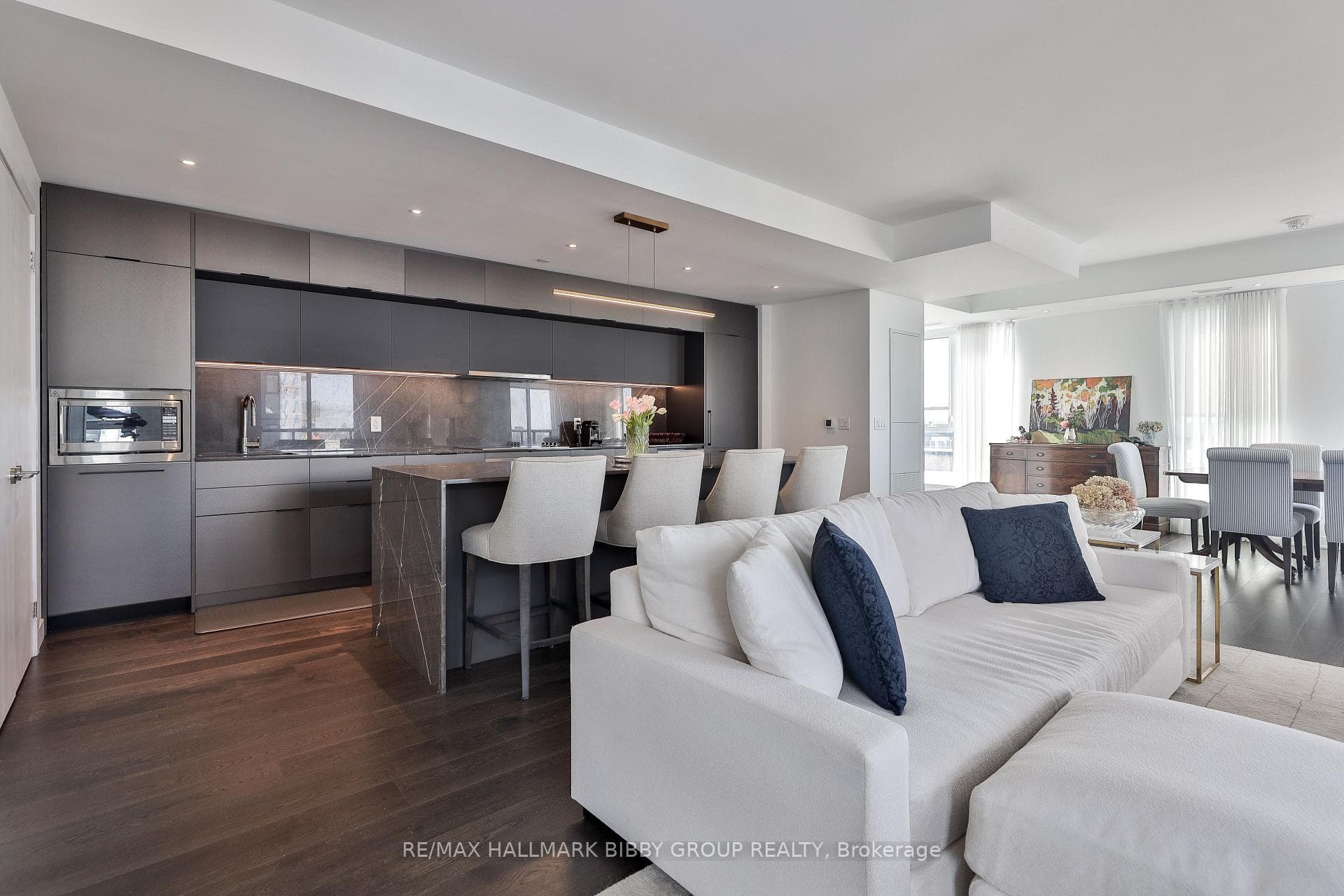 185 Alberta Avenue Unit 1105 - Condo photo 6 of 43 in Forest Hill / Deer Park, Ontario
