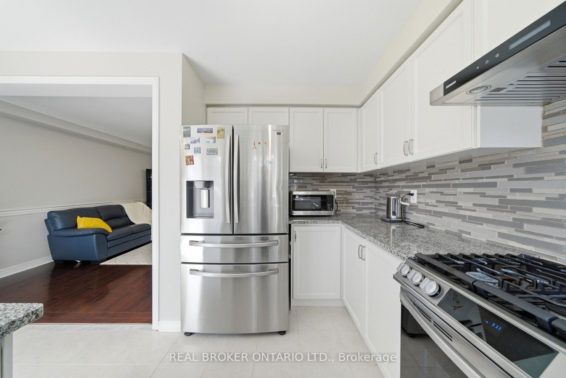 1860 Creek Way - Semi-Detached photo 16 of 44 in Burlington, Ontario