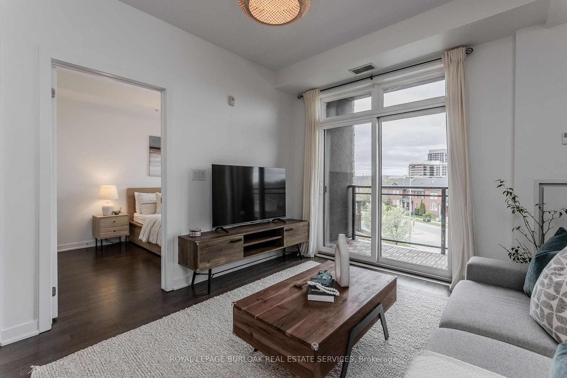 5010 Corporate Drive Unit 307 - Condo photo 3 of 30 in Burlington, Ontario