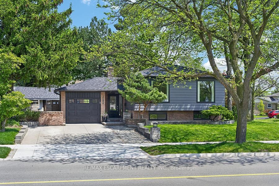 3088 PALMER Drive - Detached photo 1 of 50 in Burlington, Ontario