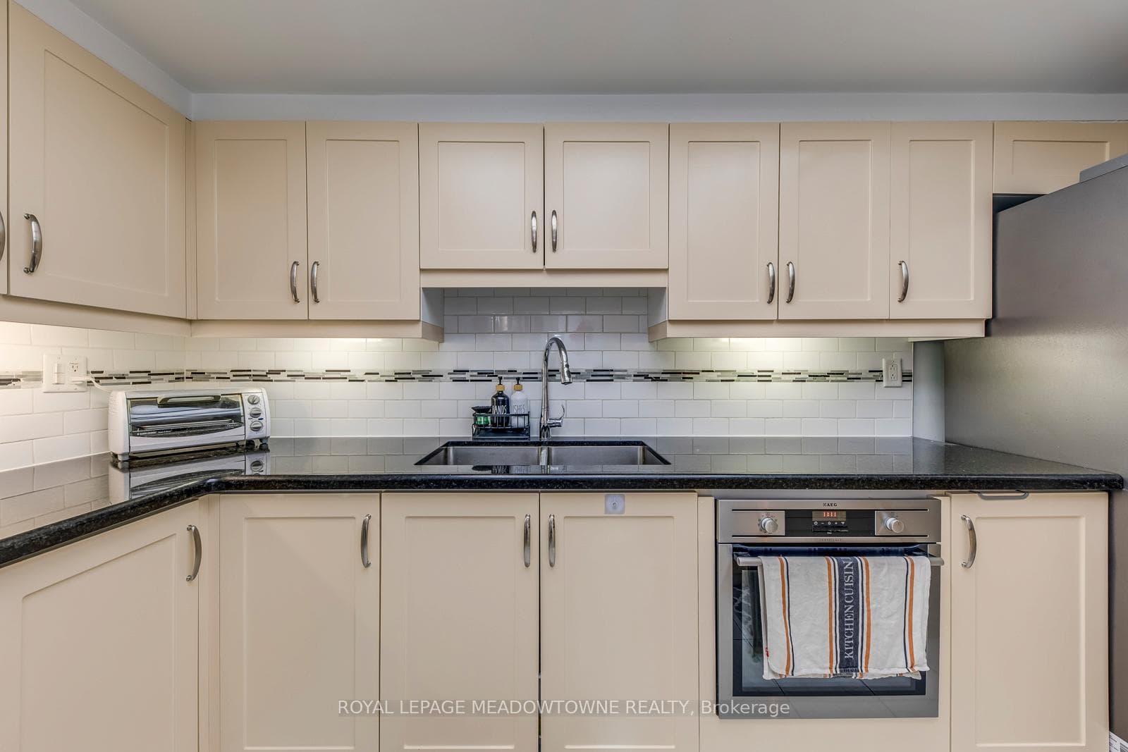 2045 Lakeshore Boulevard Unit 2011 - Condo photo 9 of 32 in Liberty Village / Parkdale / South Parkdale, Ontario