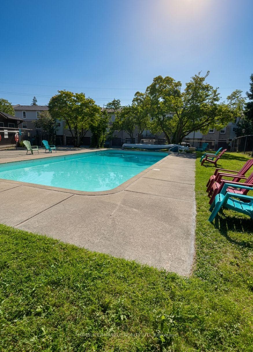 2440 Bromsgrove Road Unit 64 - Condo photo 38 of 40 in Mississauga, Ontario