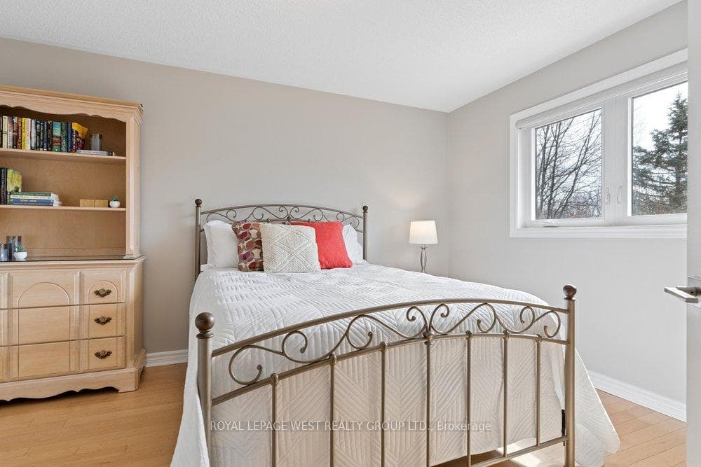 2293 Carpenters Circle - Detached photo 39 of 50 in Oakville, Ontario
