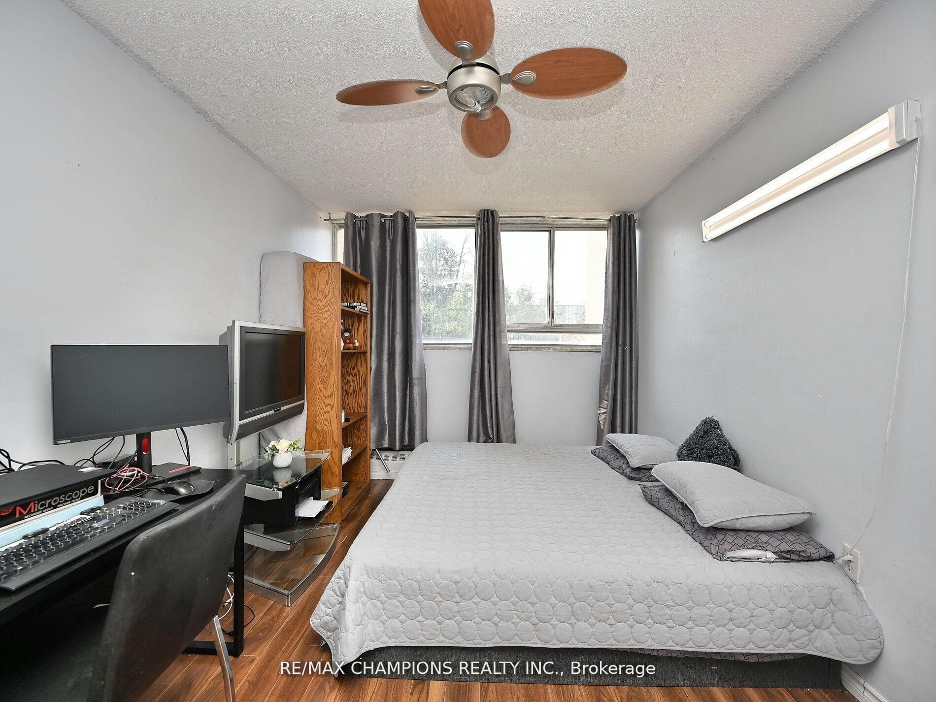 1050 Stainton Drive Unit 112 - Condo photo 11 of 19 in Mississauga, Ontario