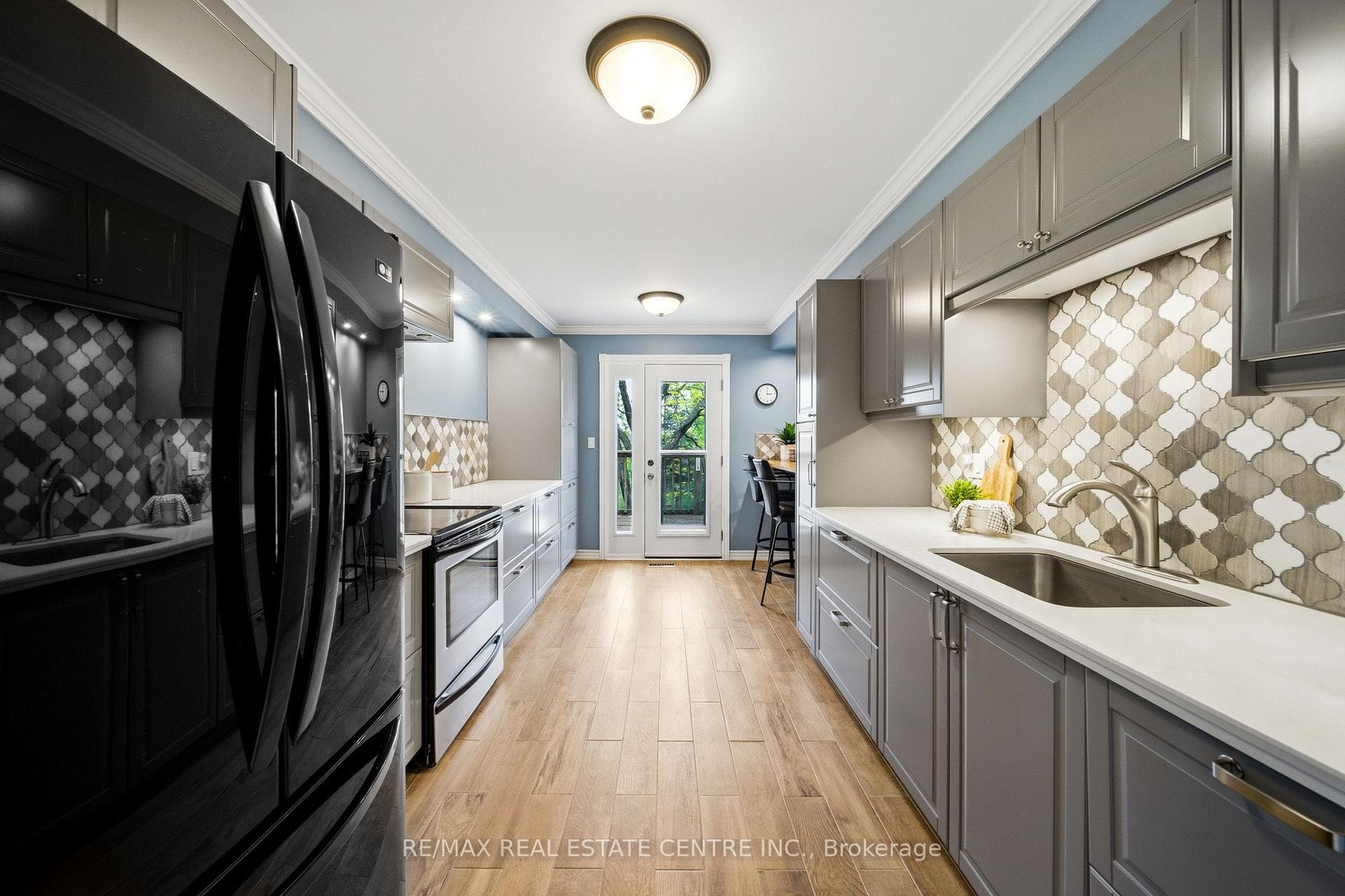 3124 Driftwood Drive - Detached photo 11 of 50 in Burlington, Ontario