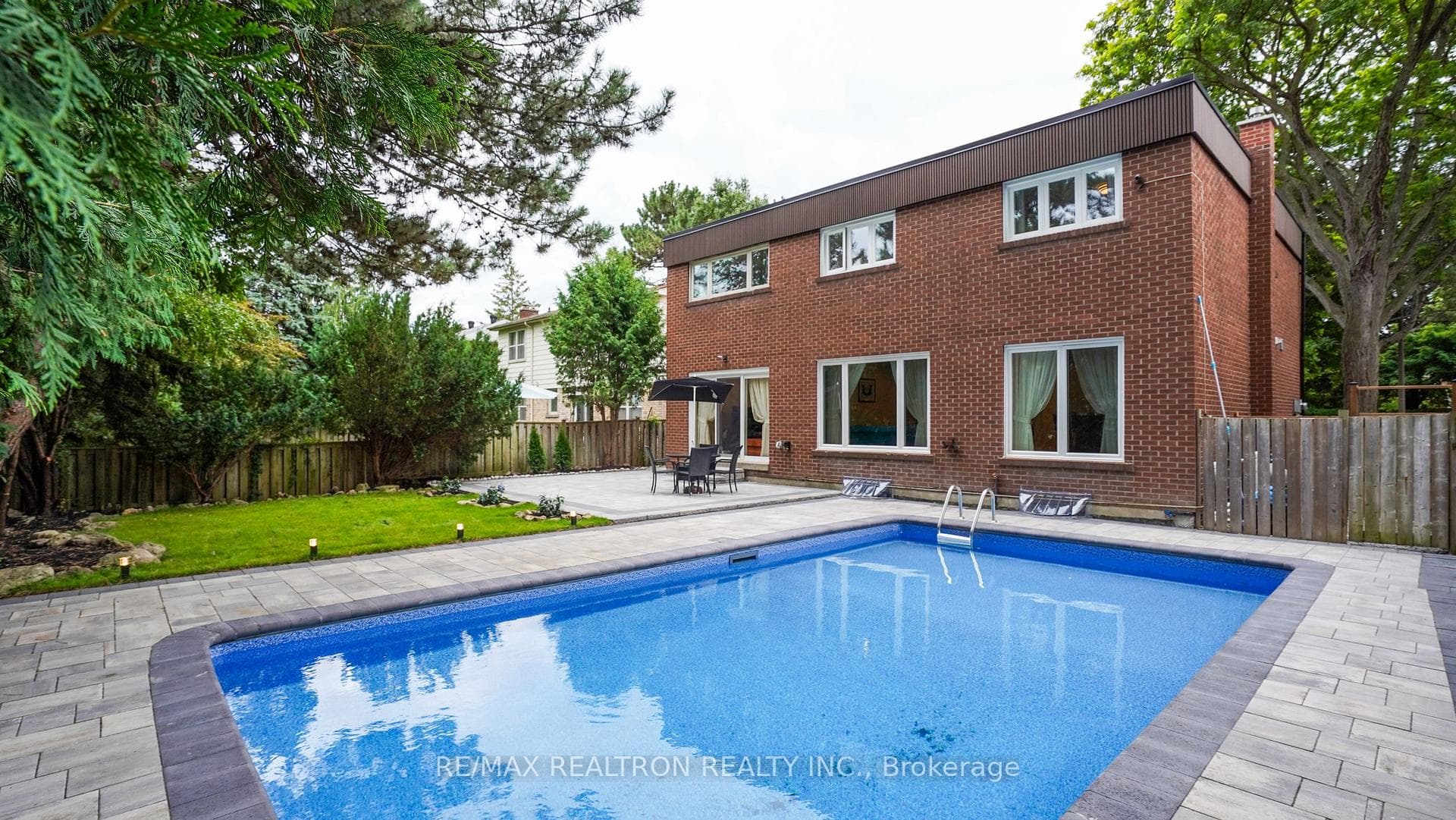47 Robinter Drive - Detached photo 46 of 48 in Willowdale / Newtonbrook, Ontario