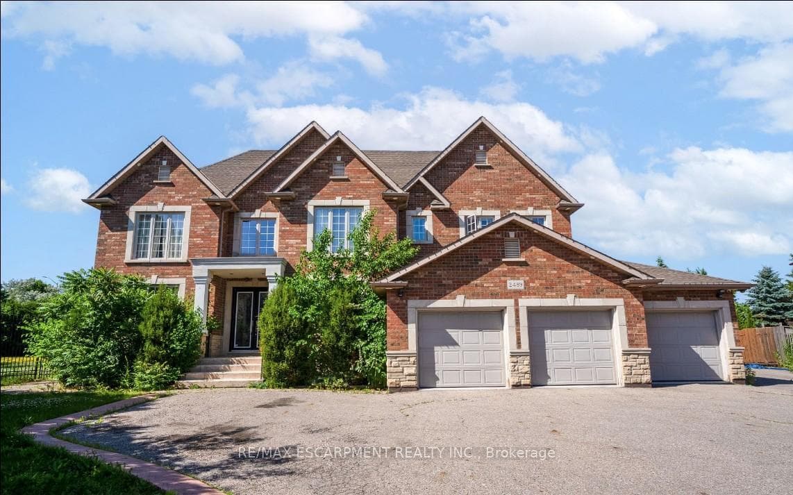 2489 Olinda Court - Single Family Home for sale in Erin Mills, Ontario