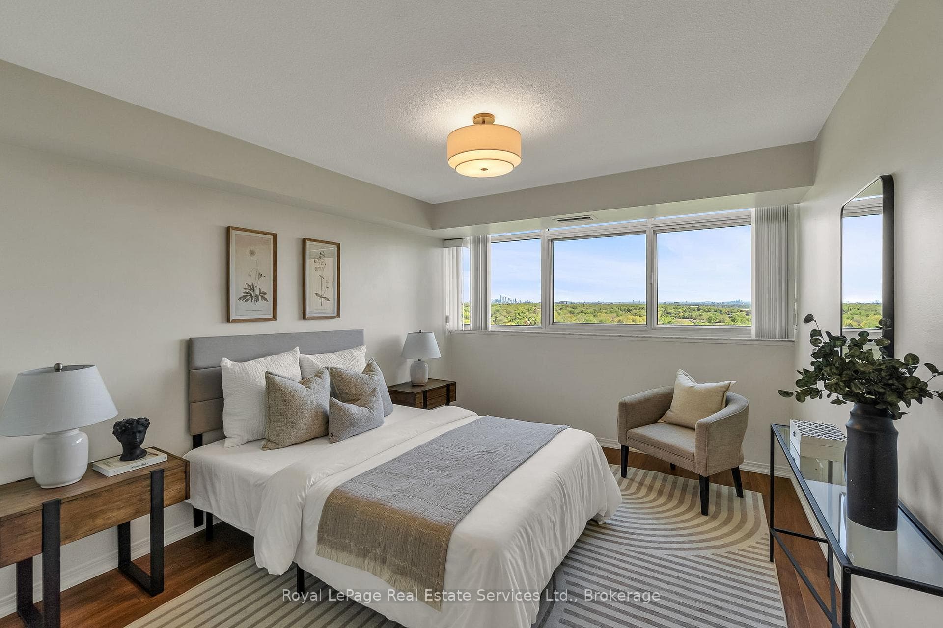 1359 White Oaks Boulevard Unit 1810 - Condo photo 21 of 32 in Oakville, Ontario