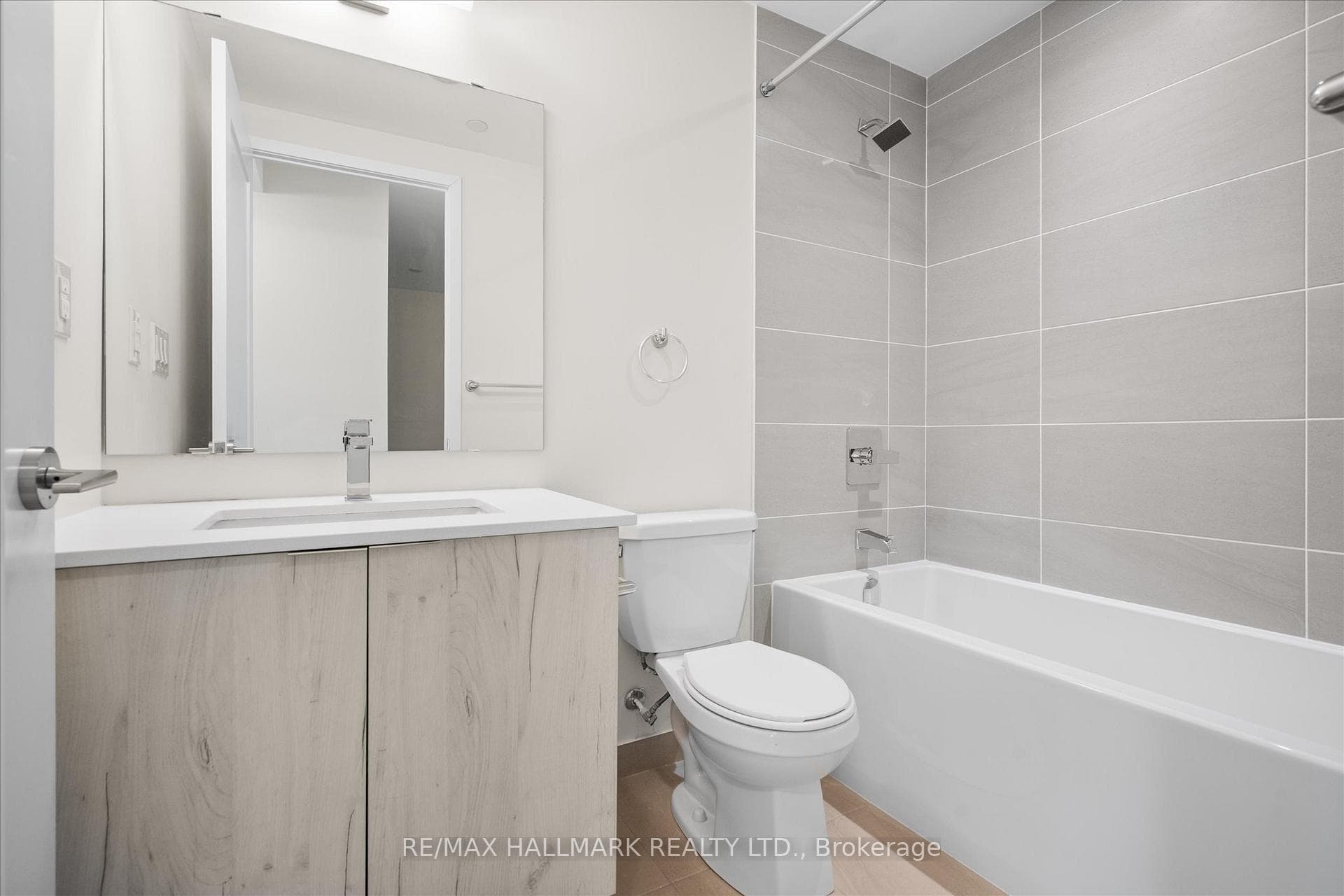 1350 Kingston Road Unit 409 - Condo photo 25 of 34 in Birch Cliff / Cliffside, Ontario