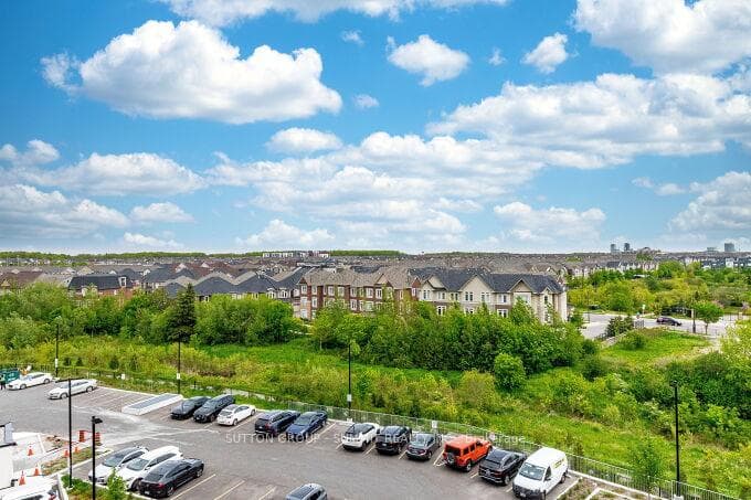 395 DUNDAS Street Unit 504 - Condo photo 22 of 40 in Oakville, Ontario