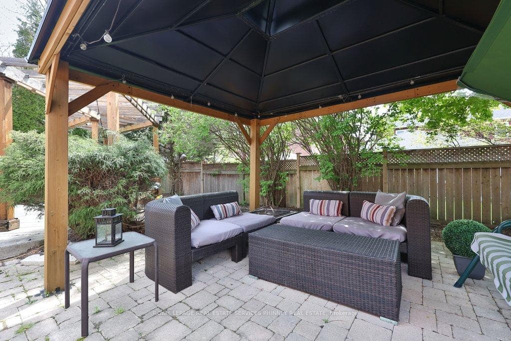 200 Lexington Road - Detached photo 31 of 37 in Oakville, Ontario