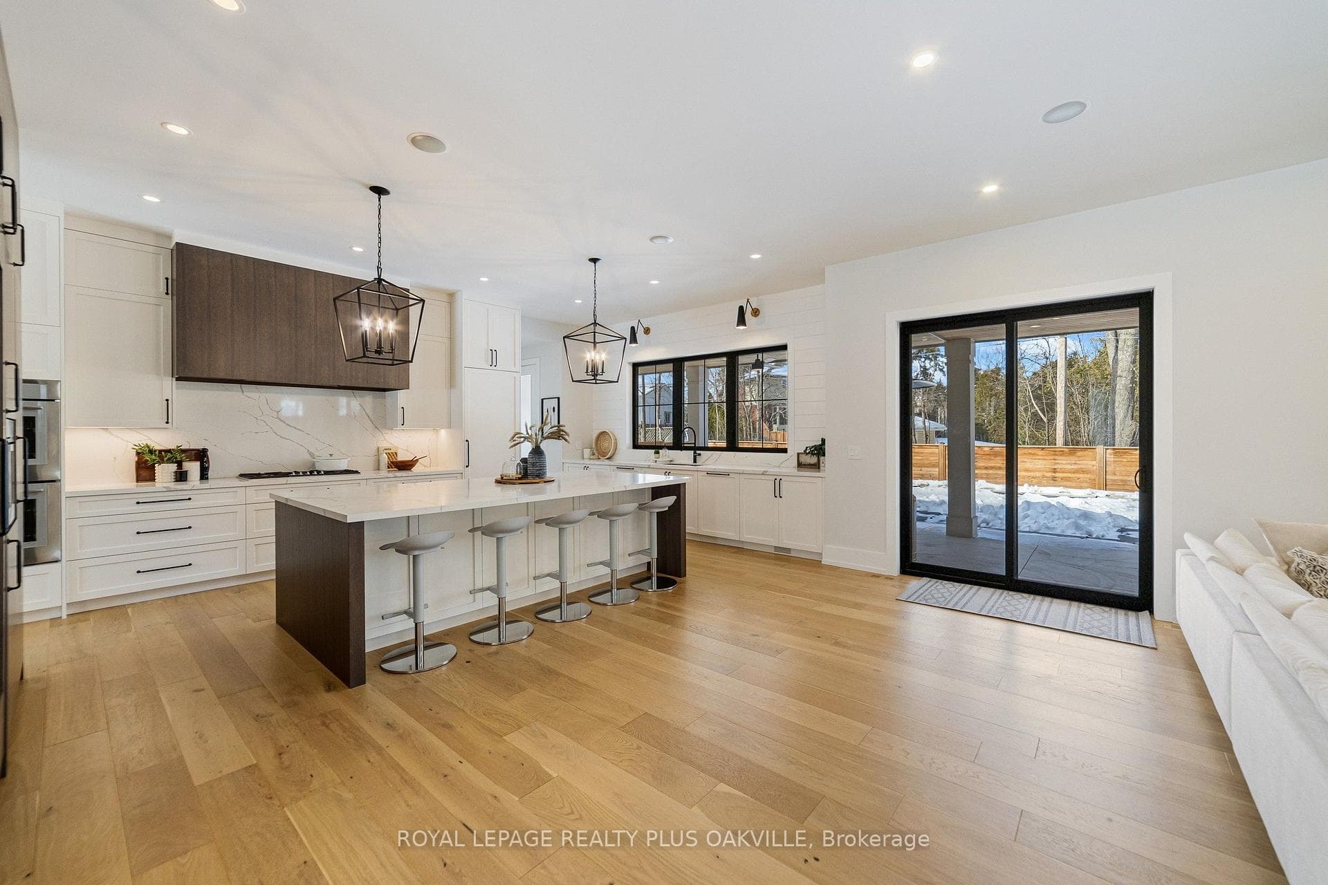 2057 Salvator Boulevard - Detached photo 16 of 50 in Oakville, Ontario