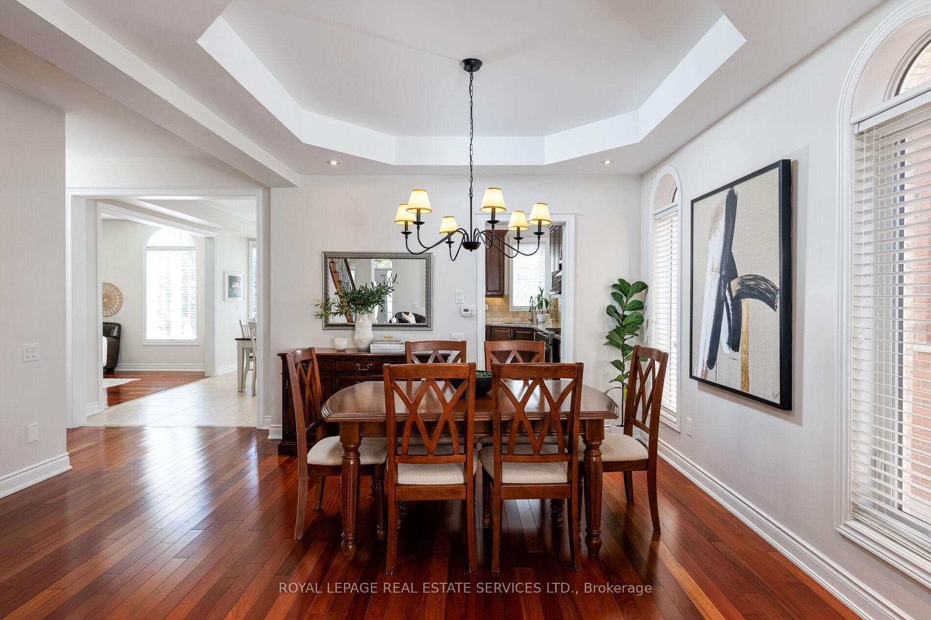147 Innville Crescent - Detached photo 9 of 47 in Oakville, Ontario
