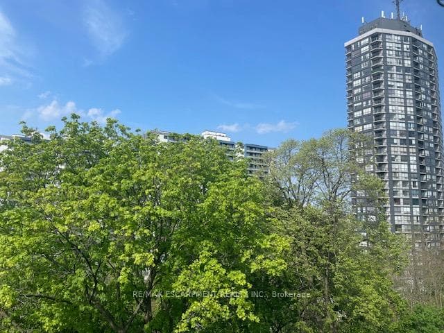 107 St. Joseph's Drive Unit 404 - Condo photo 29 of 29 in Hamilton, Ontario