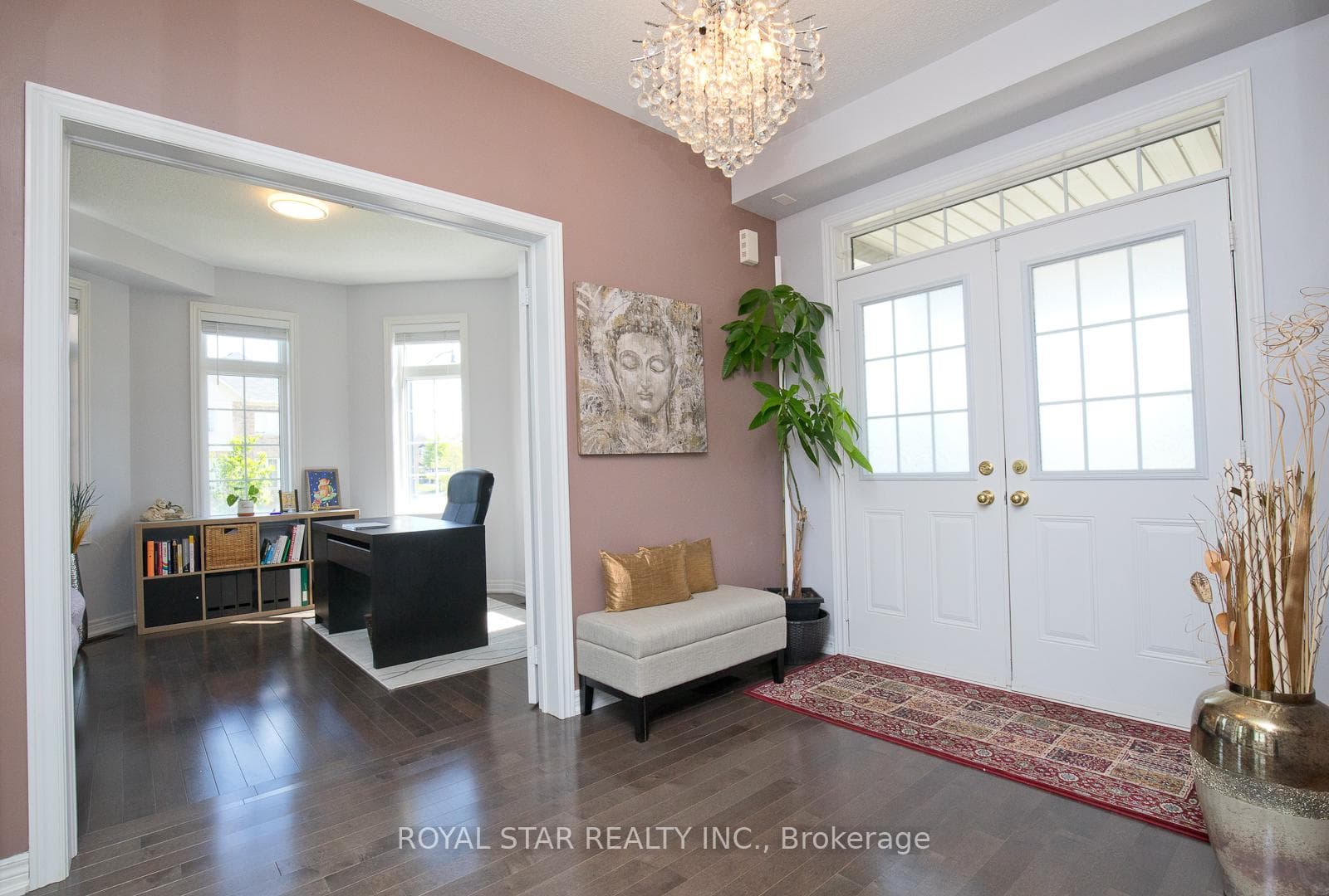 4 Berkwood Hollow - Detached photo 8 of 46 in Brampton, Ontario