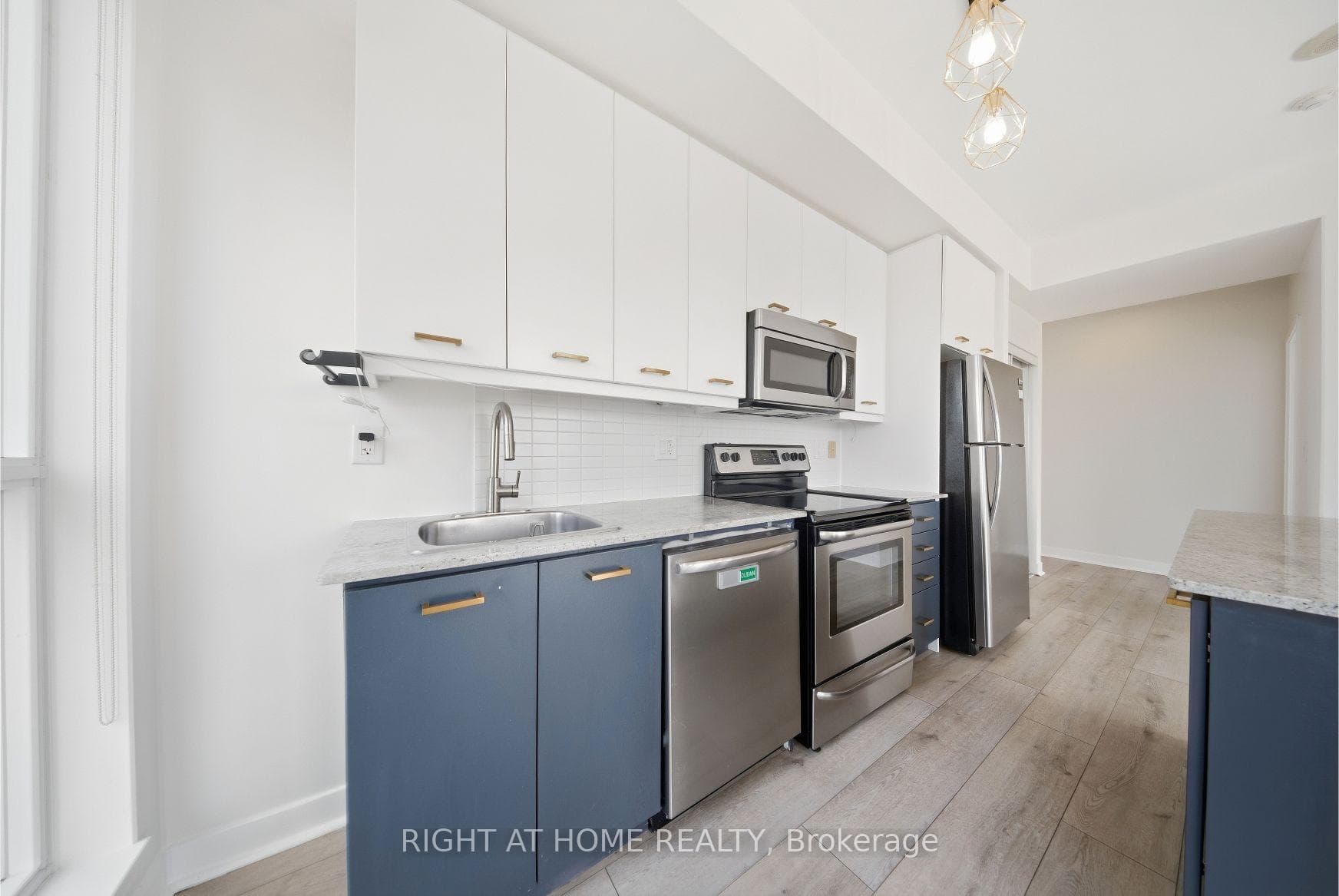 365 Prince Of Wales Drive Unit 1105 - Condo photo 13 of 38 in Mississauga, Ontario