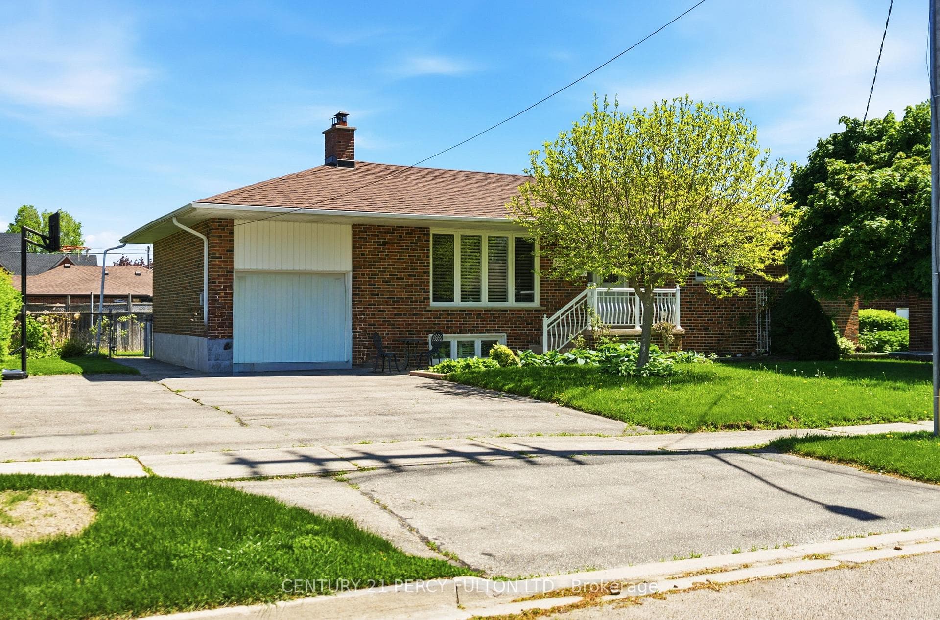 2553 Stillmeadow Road - home for sale in Mississauga, Ontario