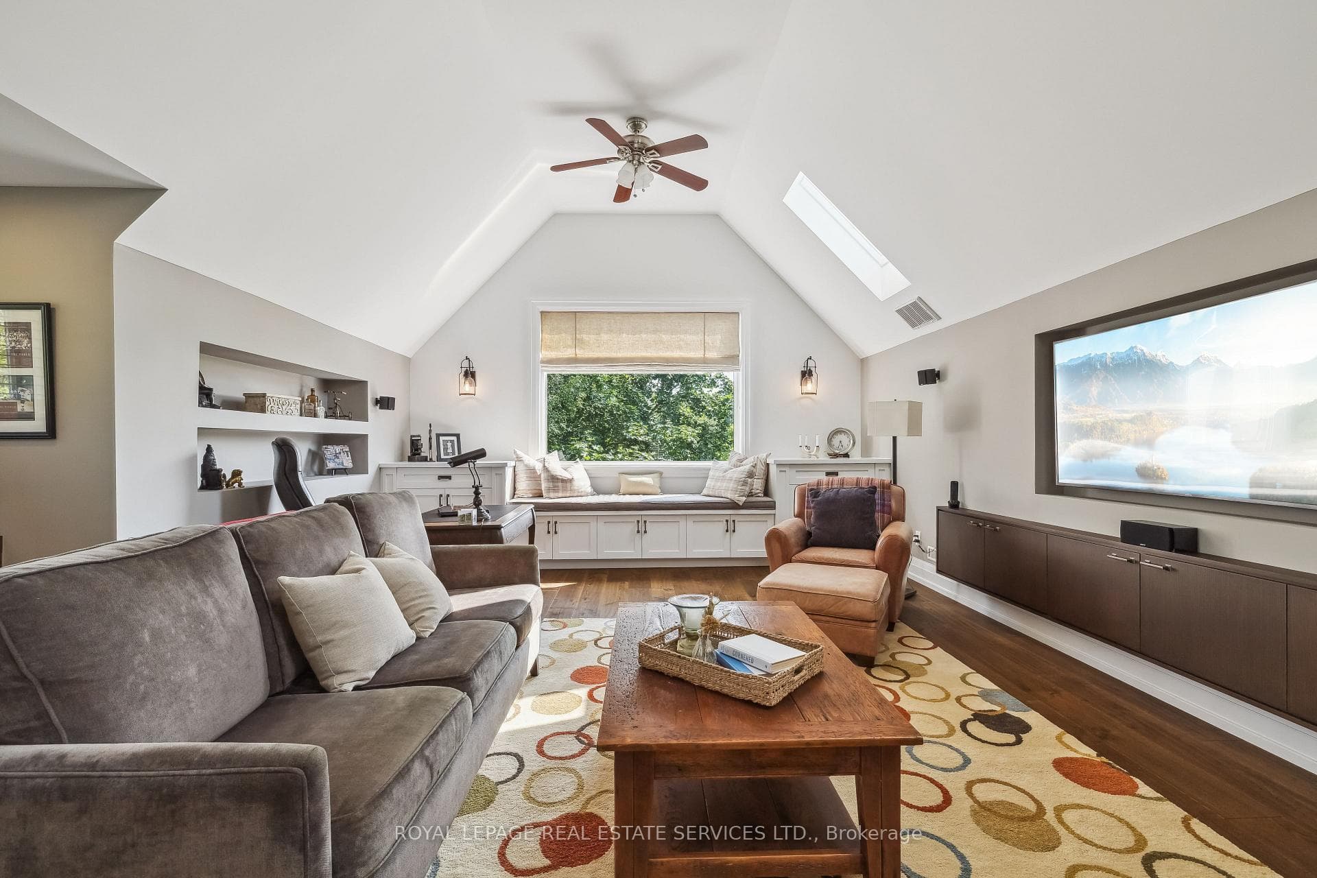 382 Trafalgar Road - Detached photo 24 of 50 in Oakville, Ontario