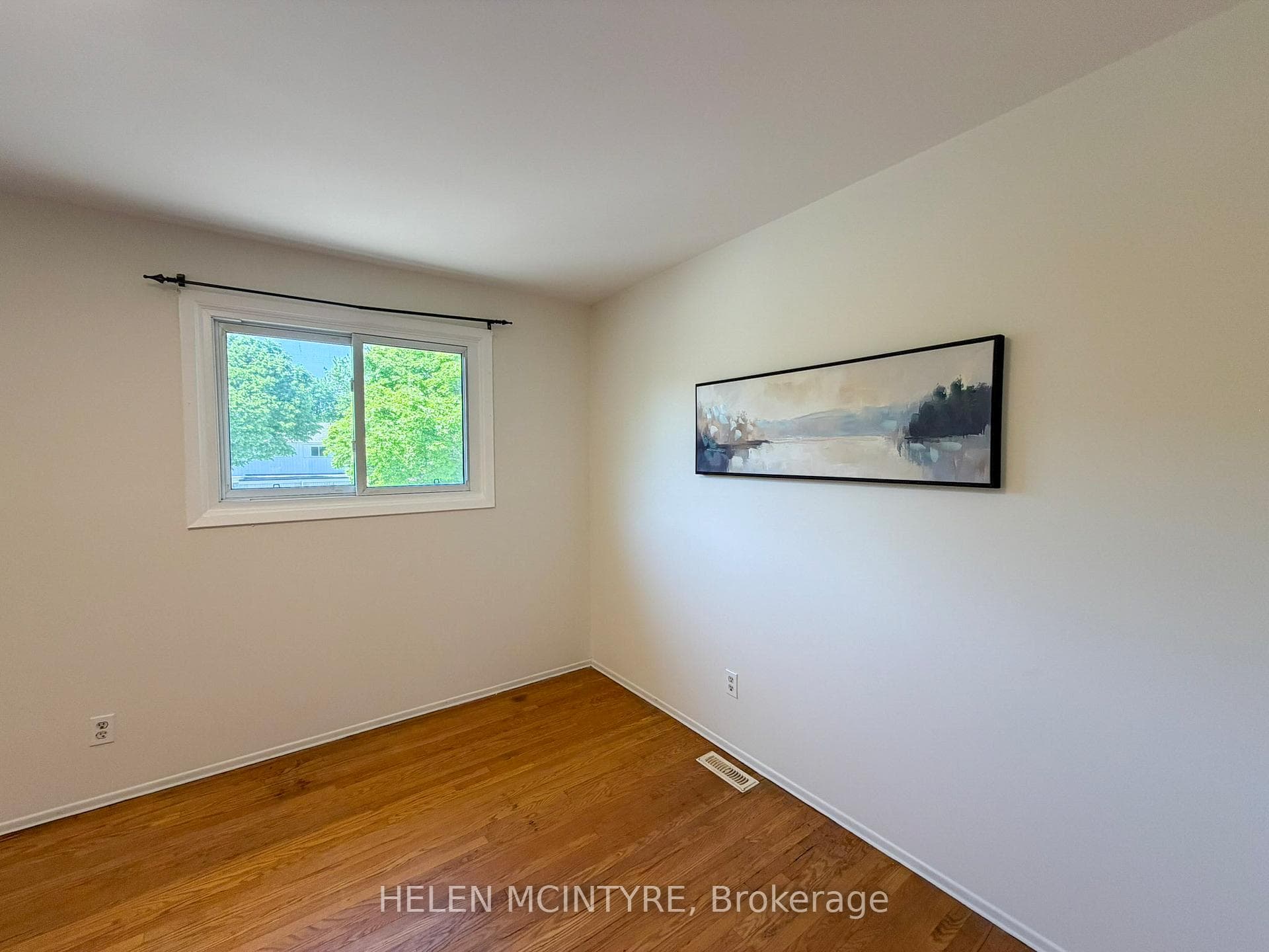 140 Ripley Court Unit 4 - Townhouse photo 23 of 47 in Oakville, Ontario