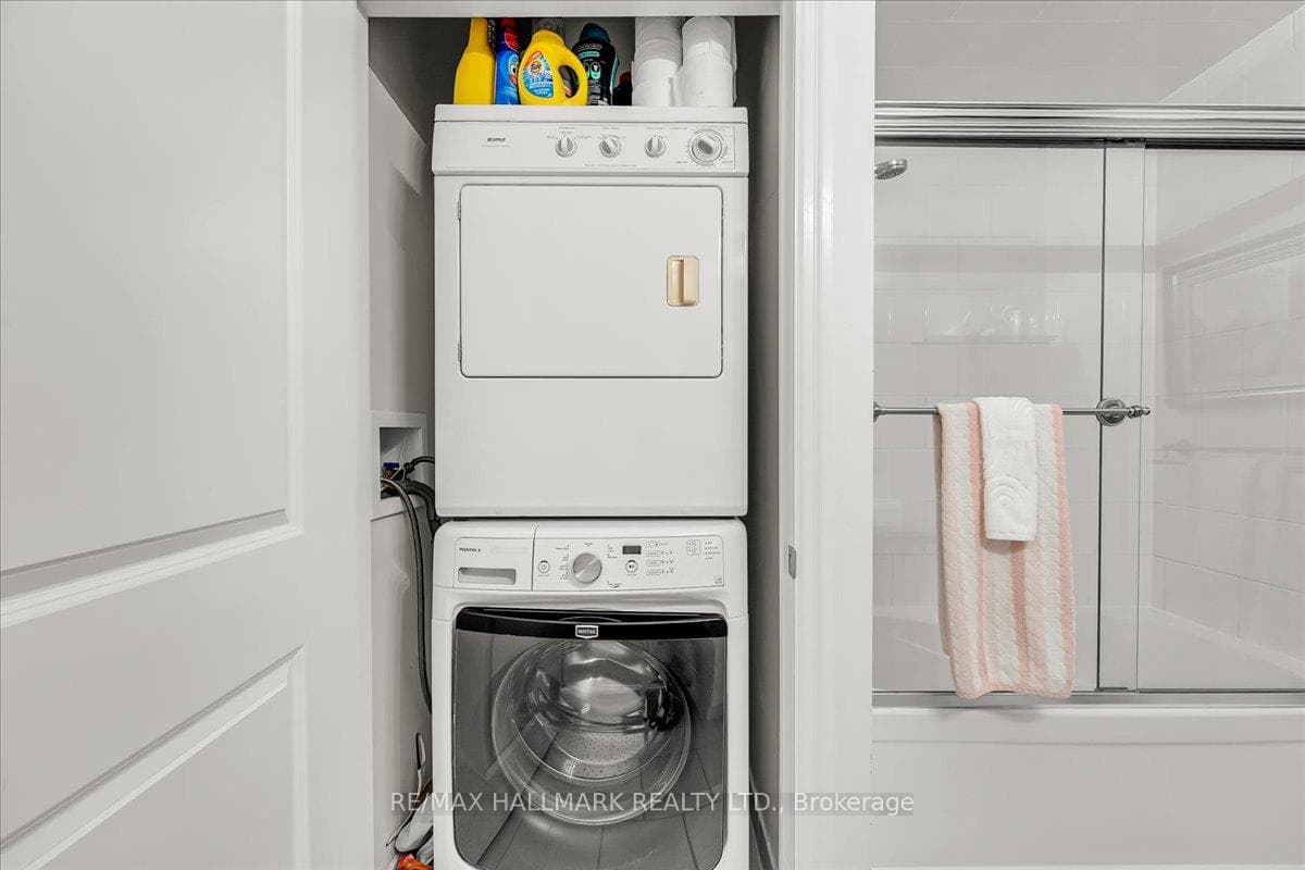 1011 Deta Road Unit 701 - Condo photo 30 of 42 in Mississauga, Ontario