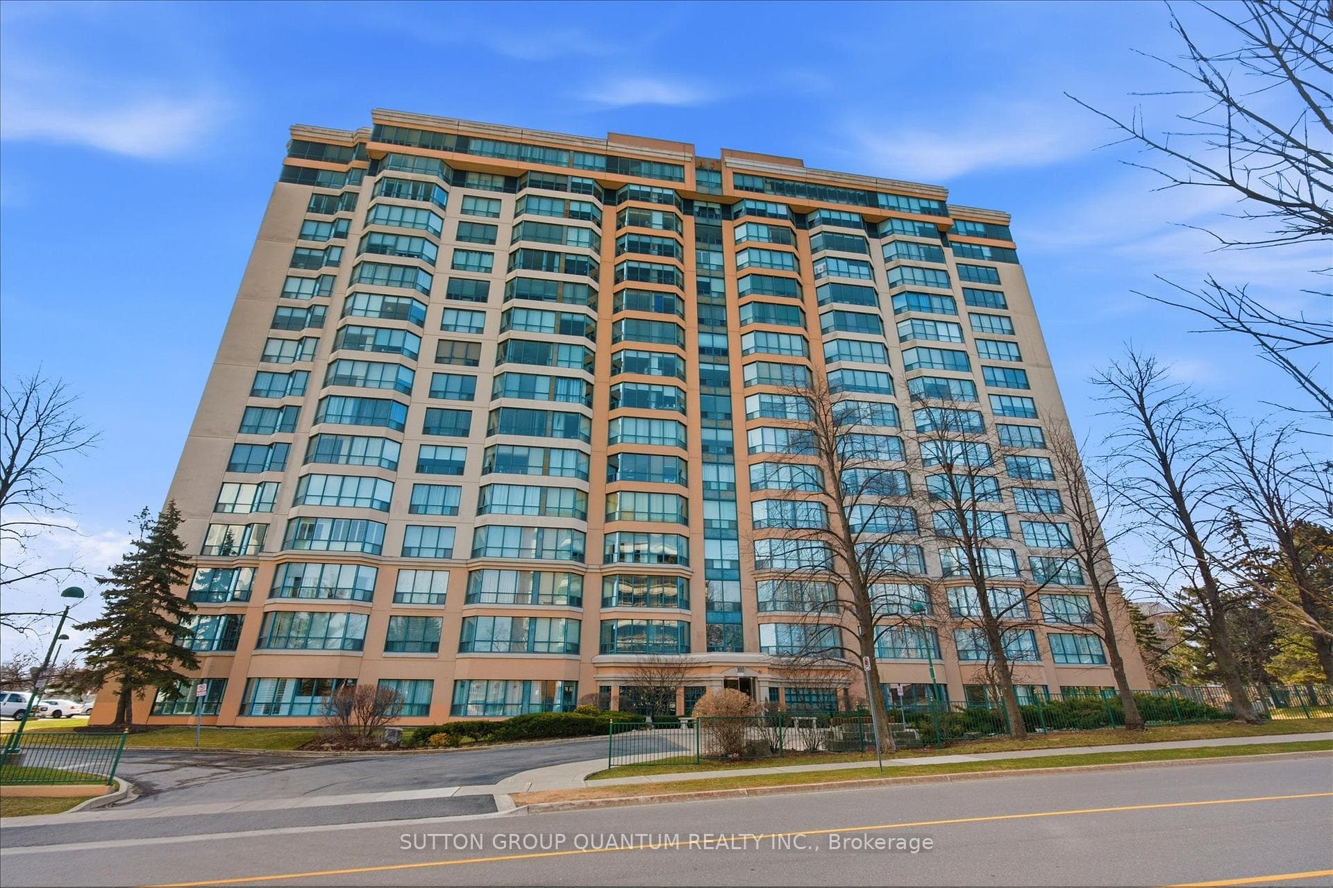 100 Millside Drive Unit 102 - Condo for sale in Old Milton, Ontario