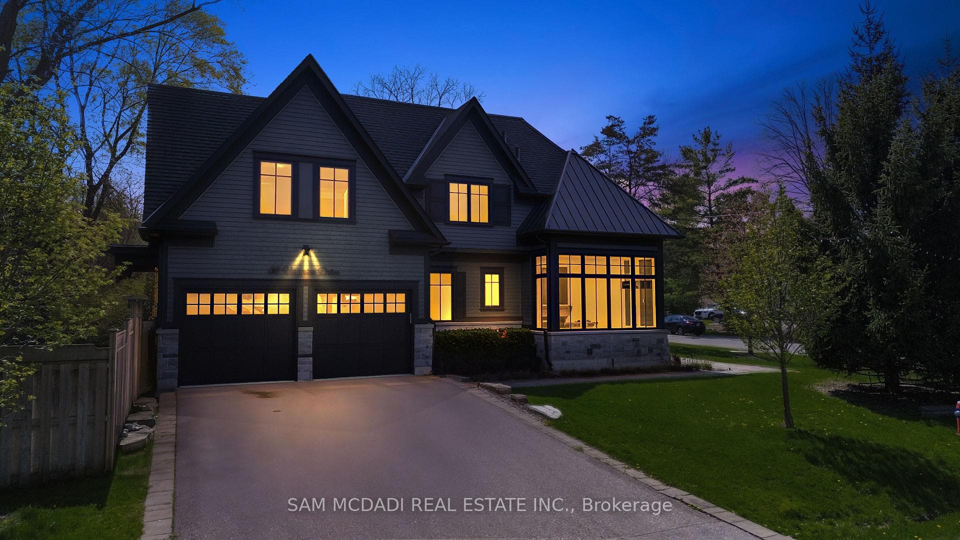 36 Veronica Drive - Detached photo 2 of 45 in Mississauga, Ontario