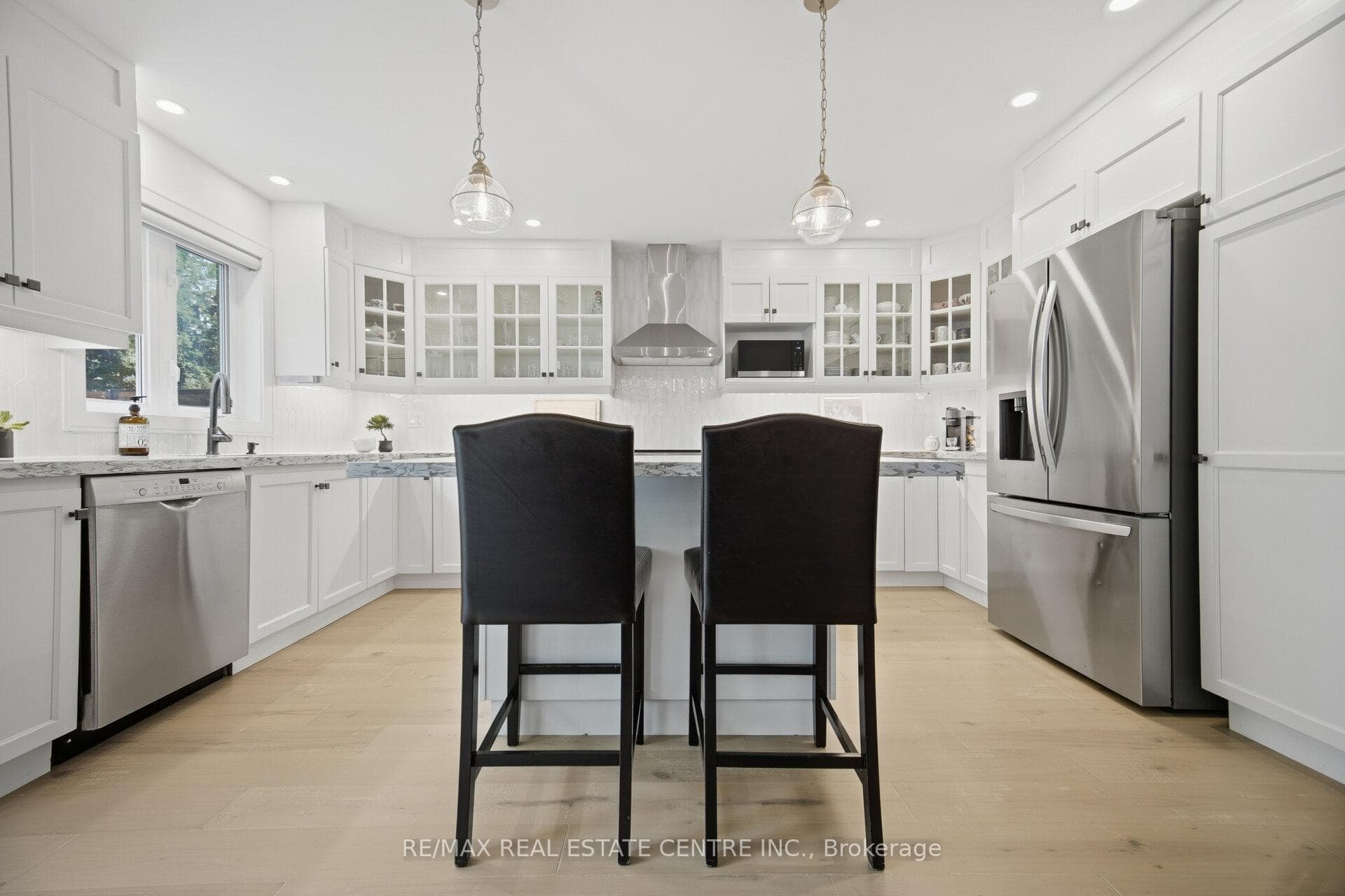 5388 Kindos Street - Detached photo 23 of 50 in Burlington, Ontario
