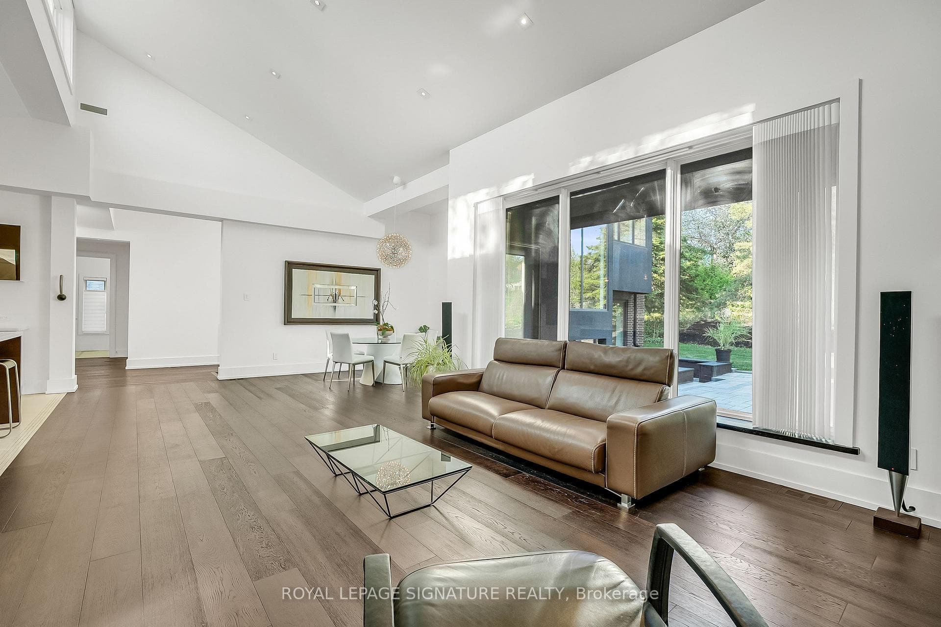 11 Sandpiper Court - Detached photo 9 of 50 in Don Mills / Parkwoods / Victoria Village, Ontario