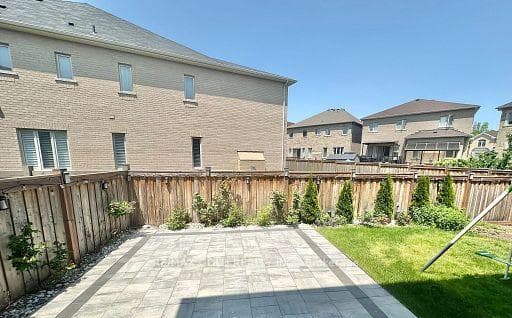 469 Threshing Mill Boulevard - Detached photo 44 of 45 in Oakville, Ontario