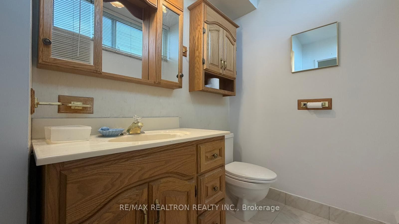 15 Vicora Linkway N/A Unit 903 - Condo photo 14 of 30 in Flemingdon Park / Don Mills, Ontario