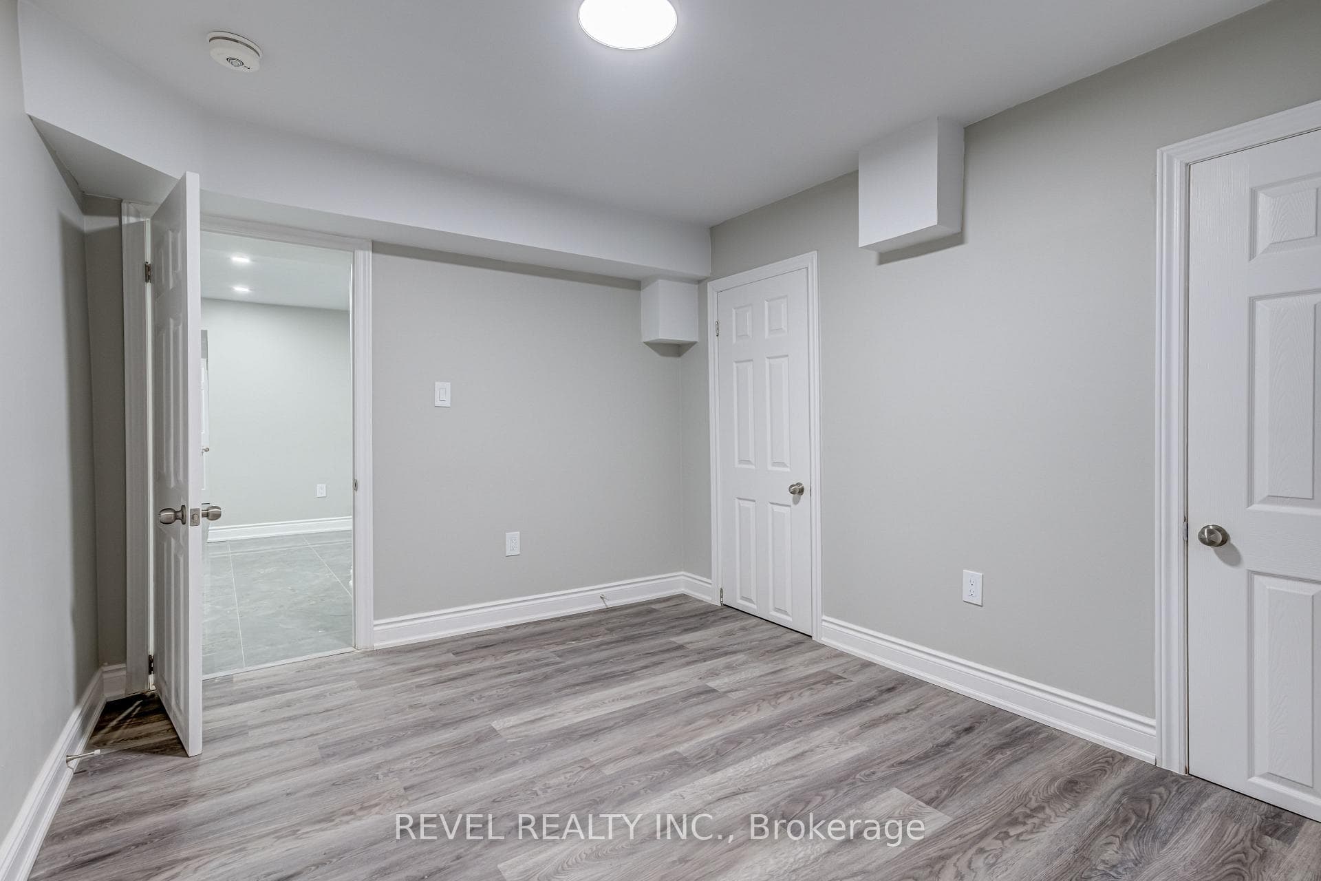 1238 Playter Place Unit Basement - Detached photo 11 of 17 in Oakville, Ontario