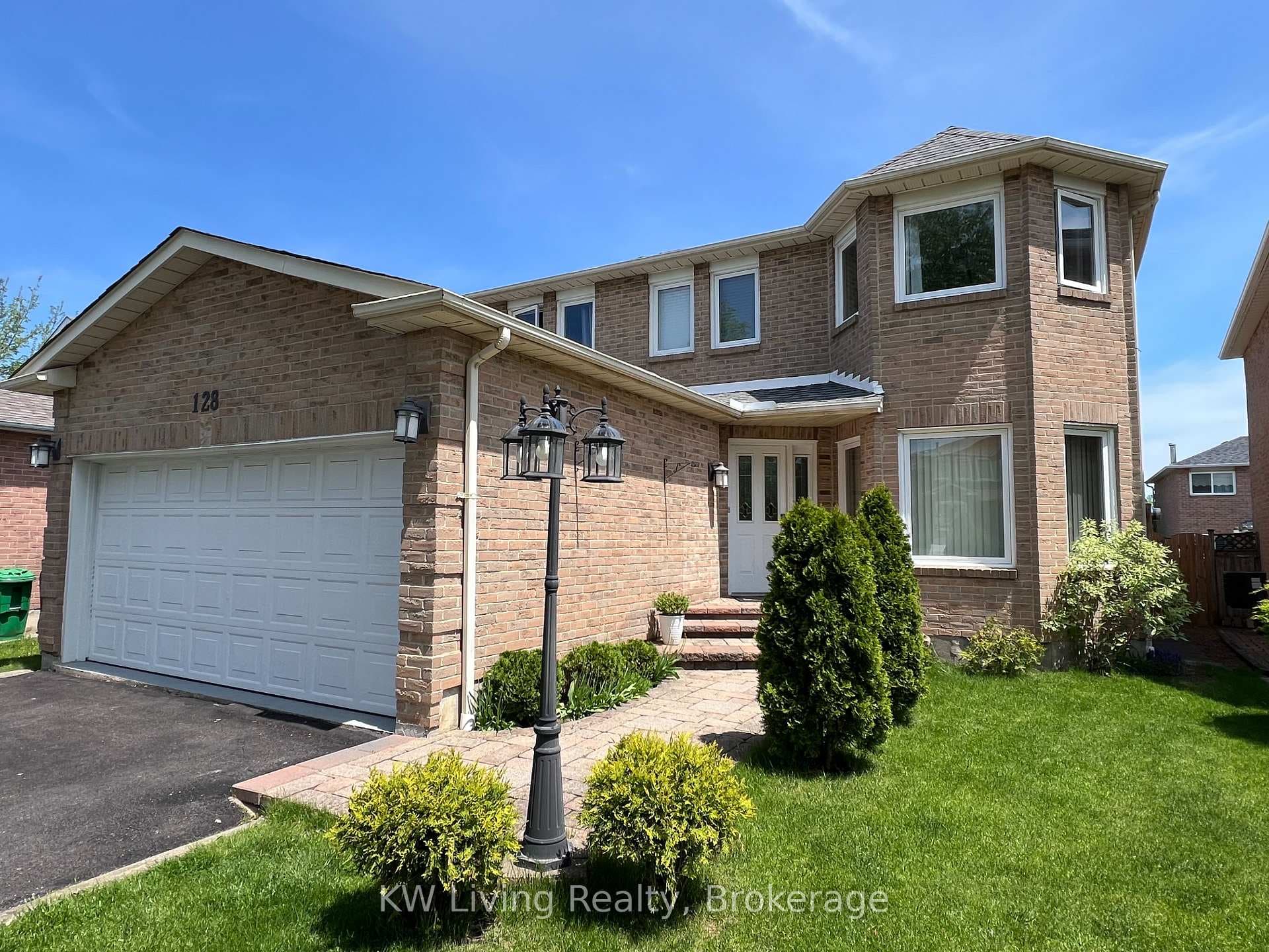 128 Palomino Drive - Detached photo 2 of 50 in Mississauga, Ontario