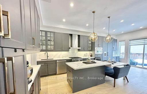 469 Threshing Mill Boulevard - Detached photo 16 of 45 in Oakville, Ontario