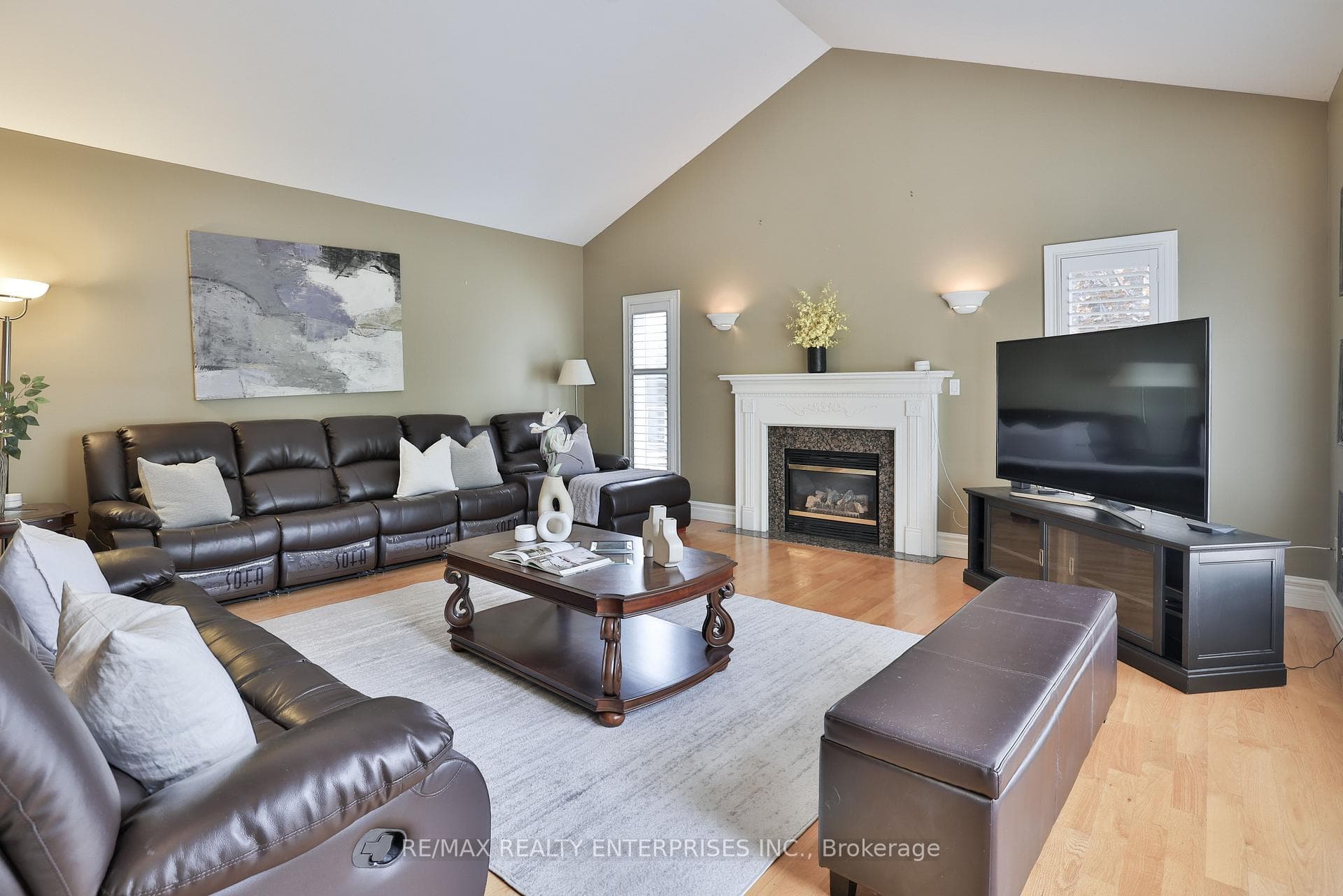1832 Chesbro Court - Detached photo 17 of 44 in Mississauga, Ontario