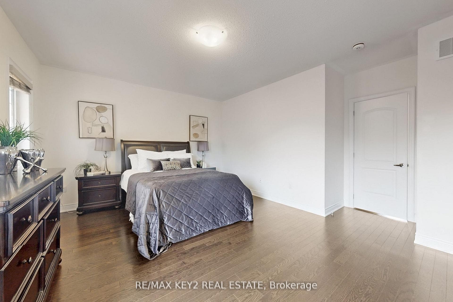 10 Lyle Way - Detached photo 27 of 49 in Brampton, Ontario
