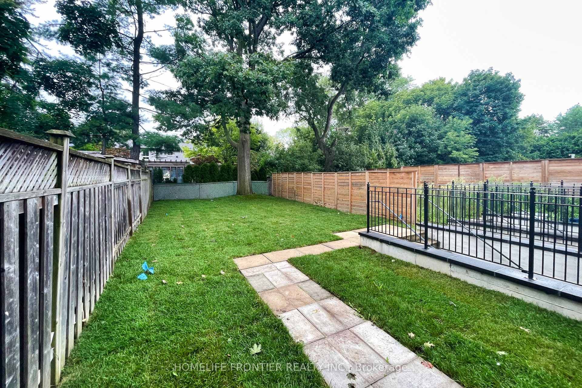82 Cameron Avenue - Detached photo 23 of 24 in Thornhill / Willowdale, Ontario