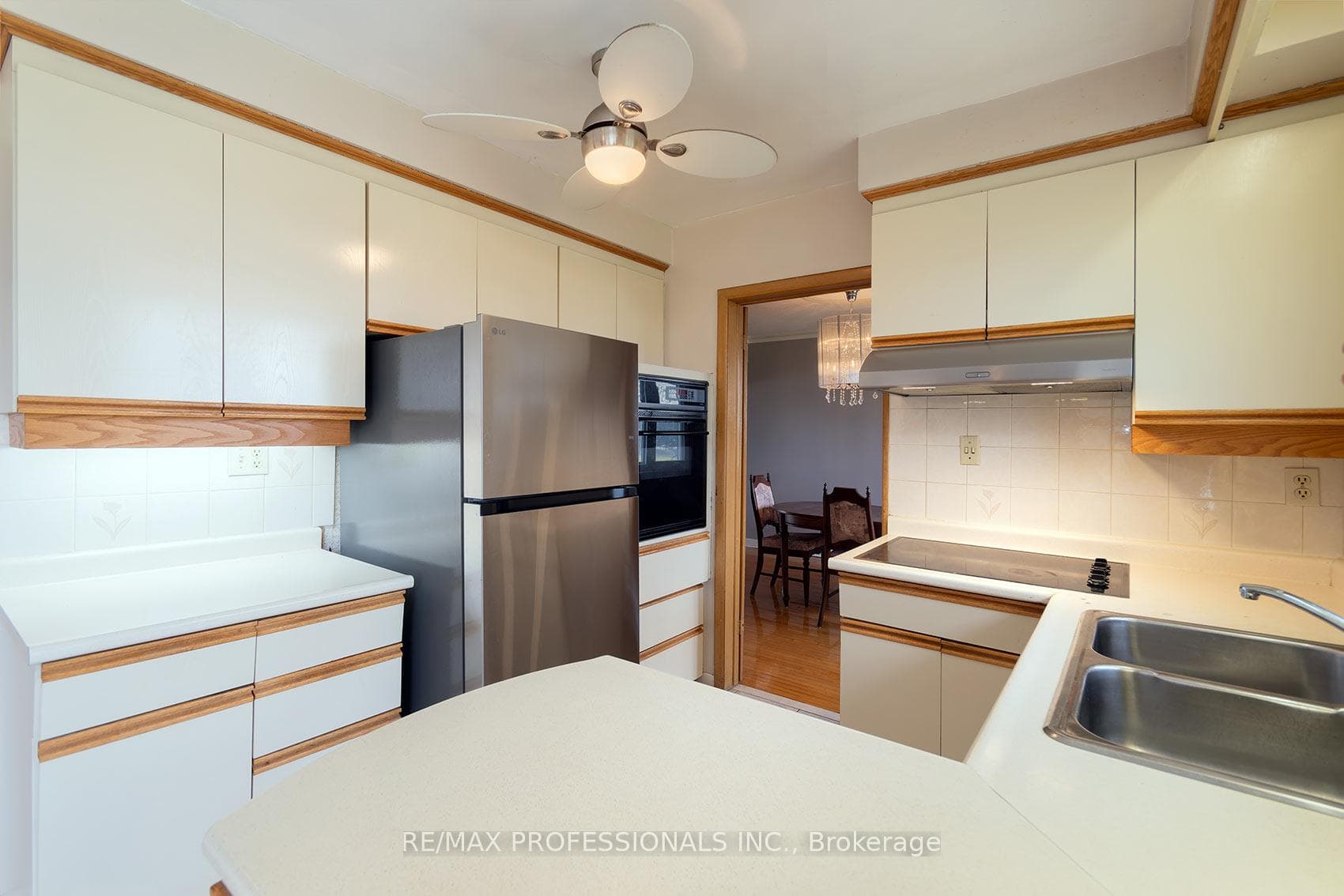 315 Markland Drive - Detached photo 14 of 41 in Etobicoke (Islington / Rexdale), Ontario