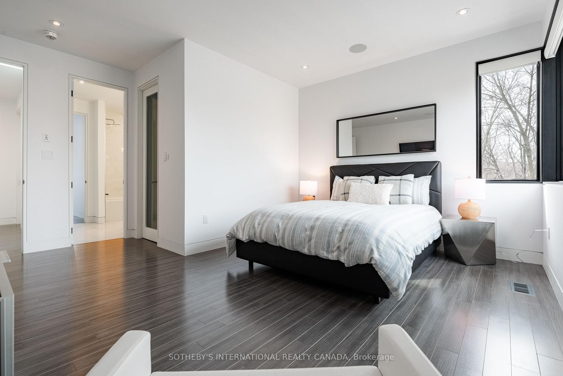 1388 Acton Crescent - Detached photo 32 of 50 in Oakville, Ontario