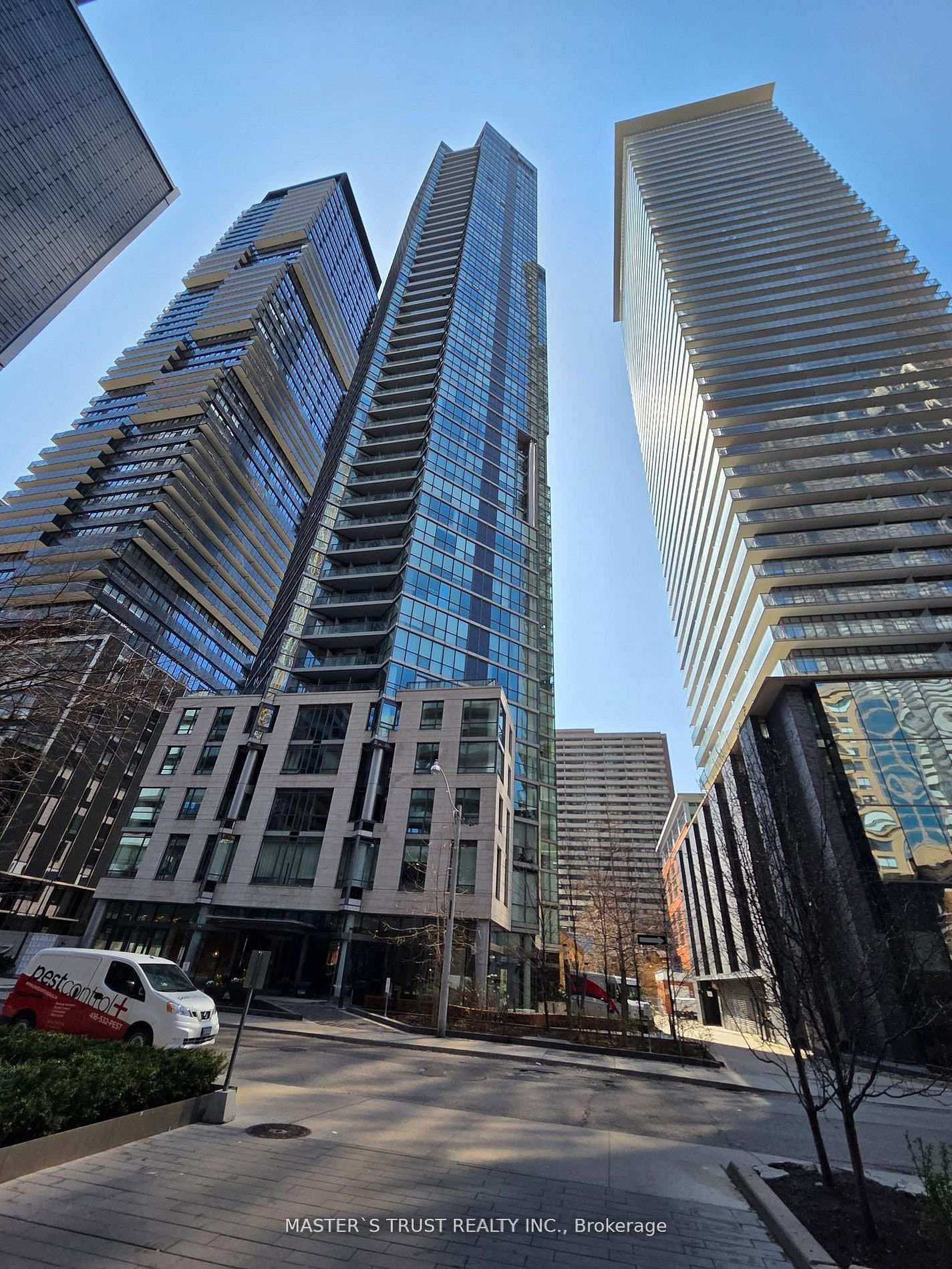 45 Charles Street Unit 310 - home for sale in Regent Park / Cabbagetown / St. James Town, Ontario