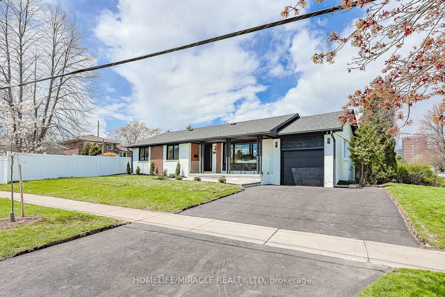 158 Cass Avenue - home for sale in Scarborough Village / Eglinton East, Ontario