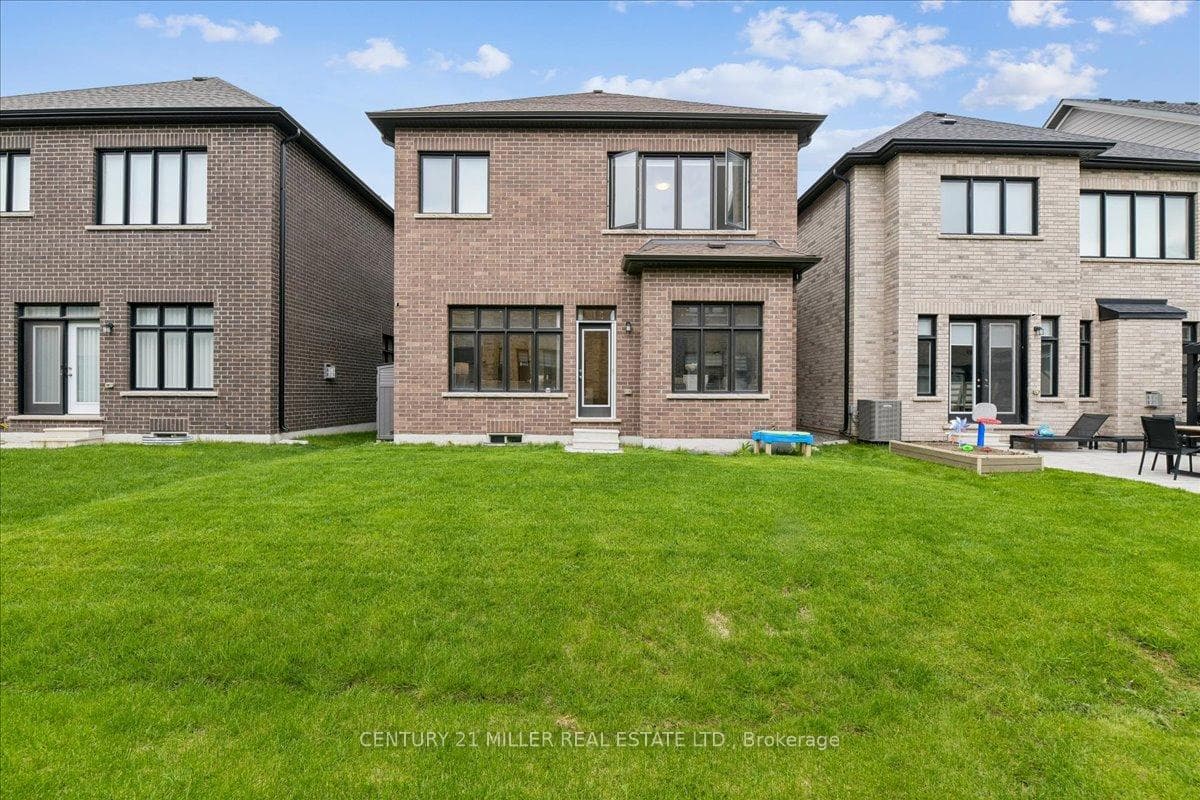 1358 Loon Lane - Detached photo 38 of 40 in Oakville, Ontario