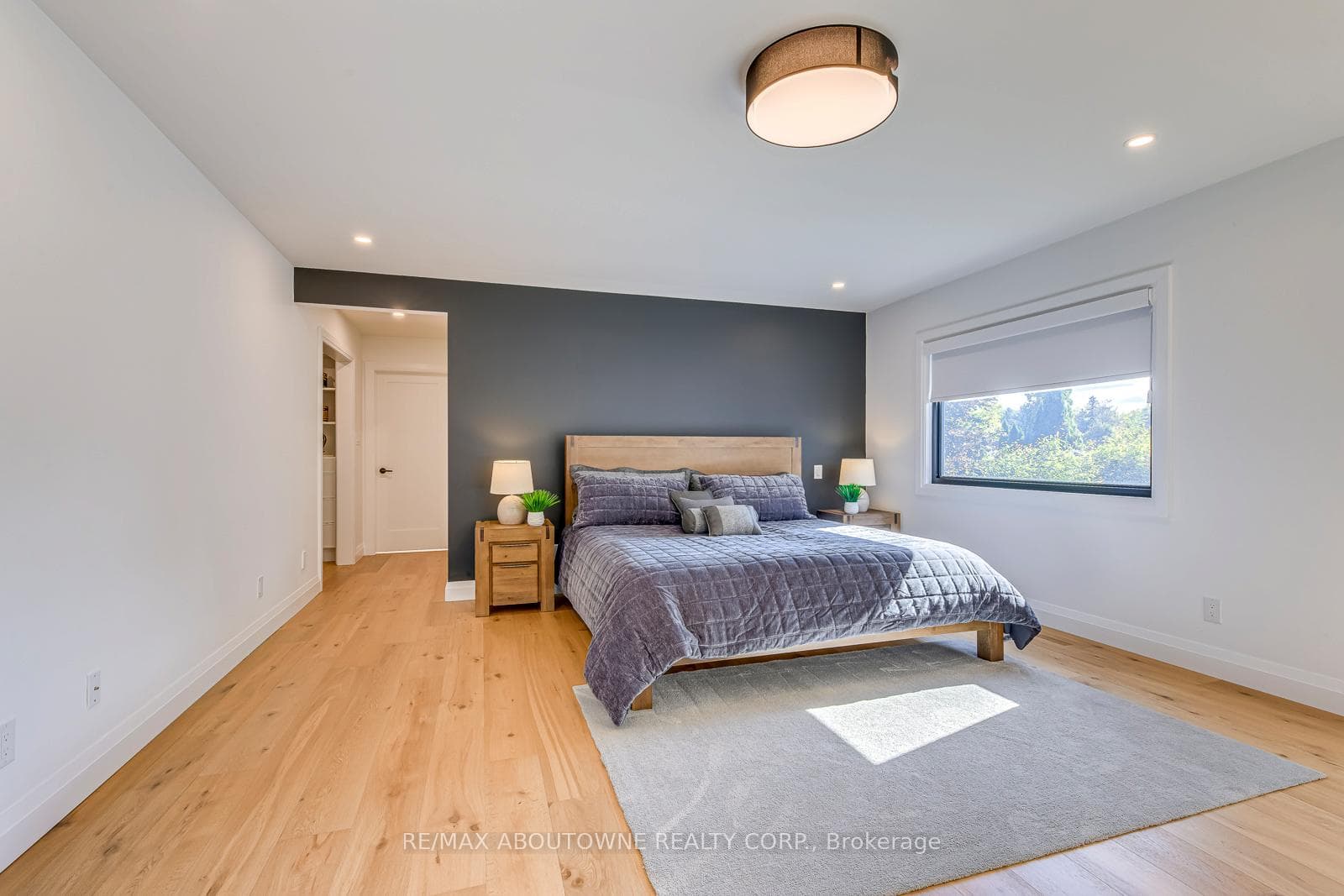 54 Deerview Avenue - Detached photo 33 of 50 in Hamilton, Ontario