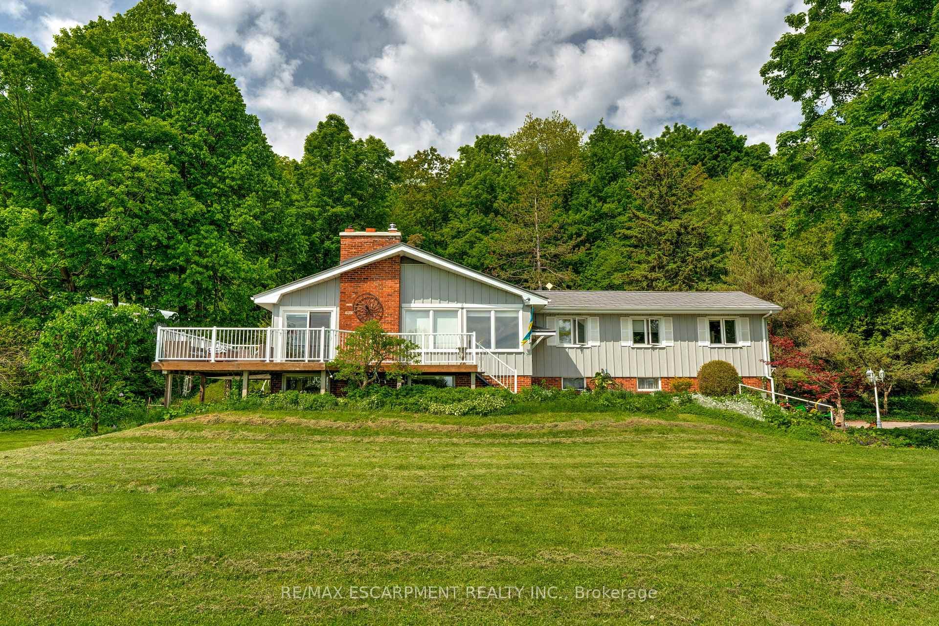 5086 Walkers Line - Detached photo 1 of 6 in Burlington, Ontario