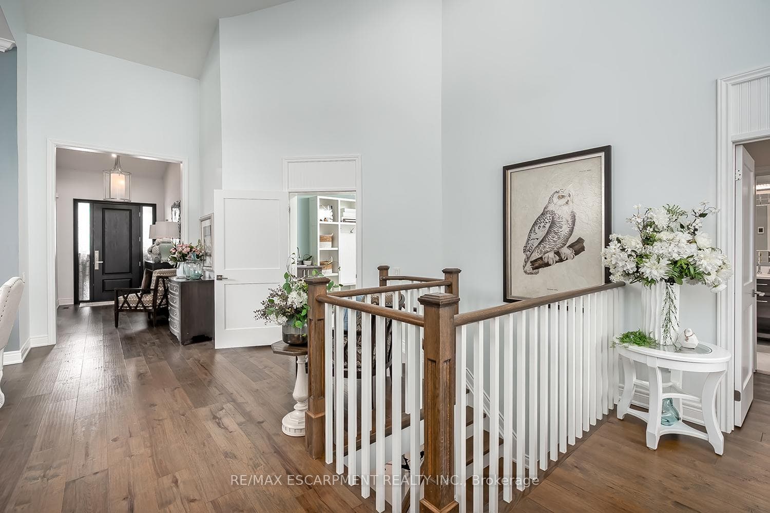 4252 Sarazen Drive - Detached photo 9 of 50 in Burlington, Ontario